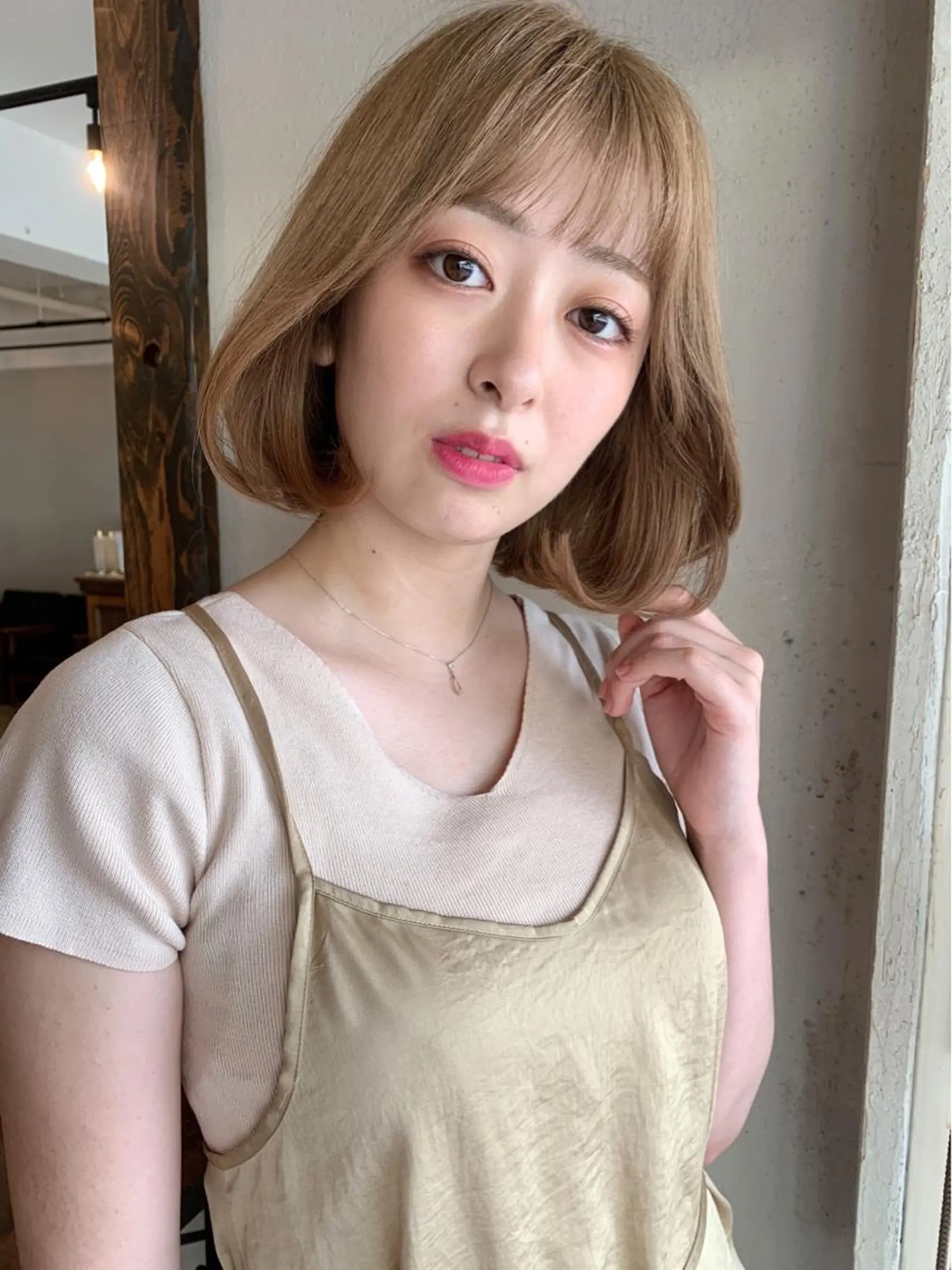 ミディアム カラー カット ヘアカラー トリートメント ヘッドスパ ヘアセット 透明感/オリーブ/ グレージュ/YUKAのヘアスタイル