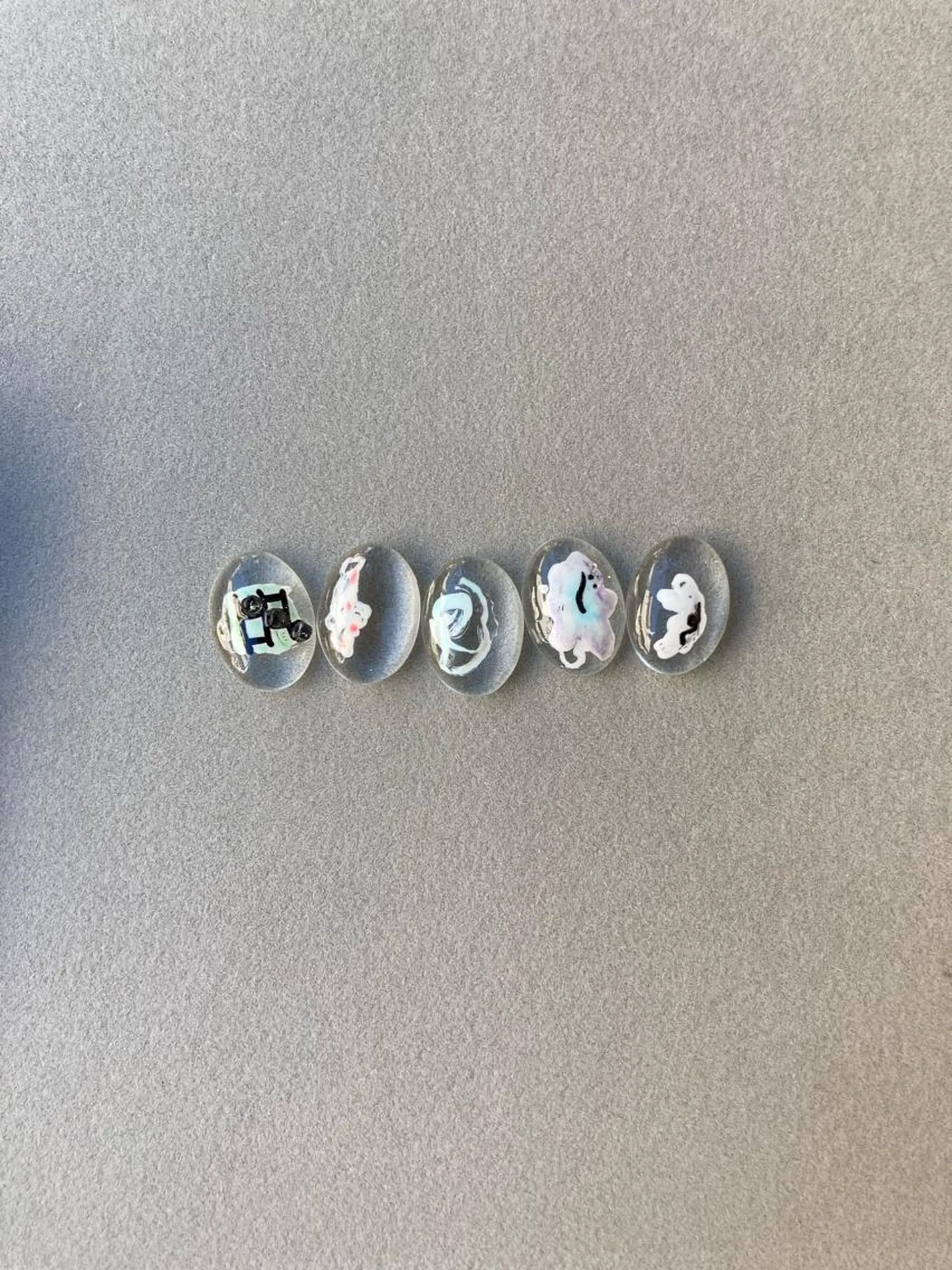 ネイル nailsalon　hue所属・小山 羽奈のネイルデザイン