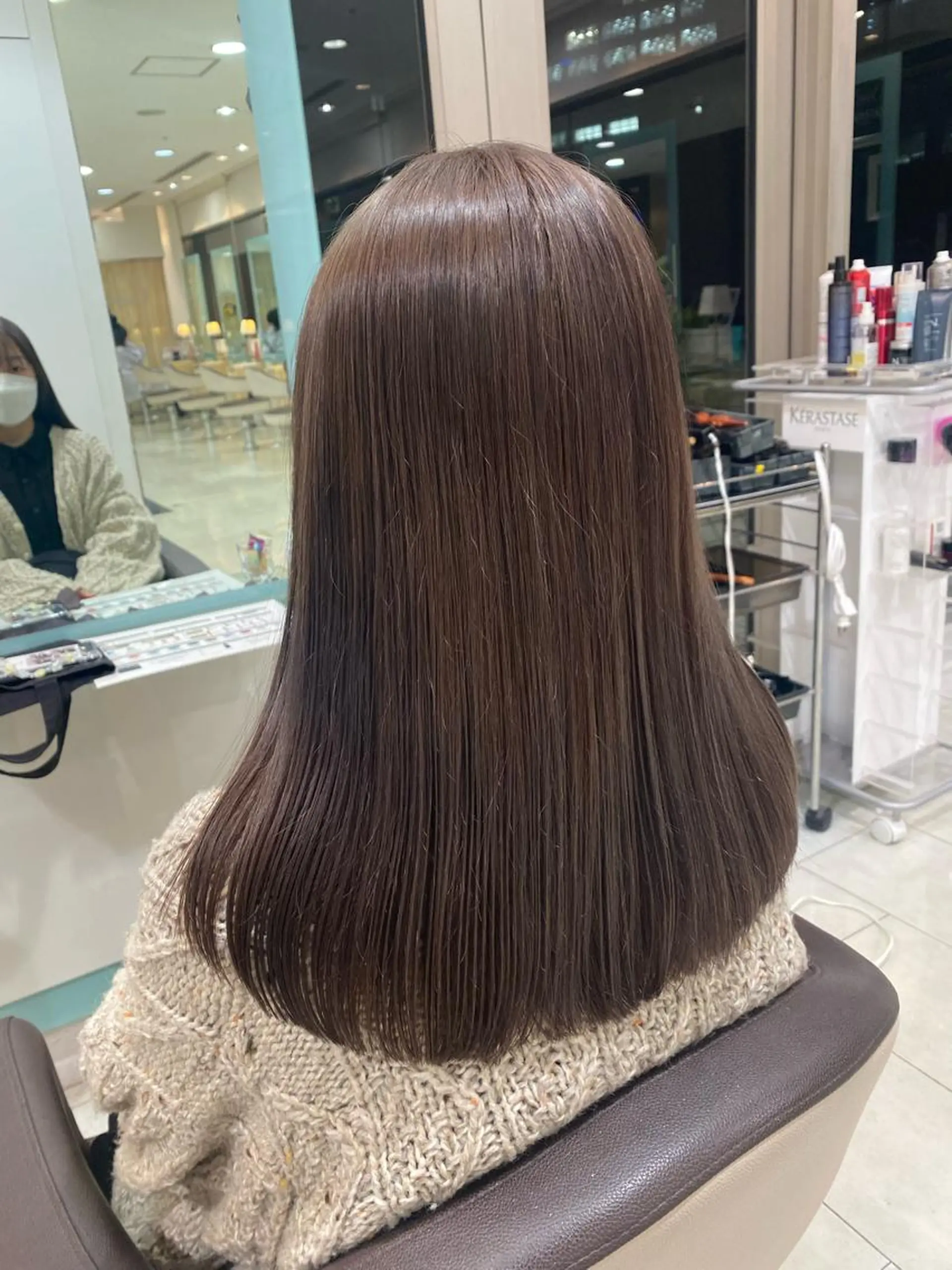ロング カラー 透明感カラー オリーブカラー 縮毛矯正 カット トリートメント N°+aero 😊れいか😊のヘアスタイル