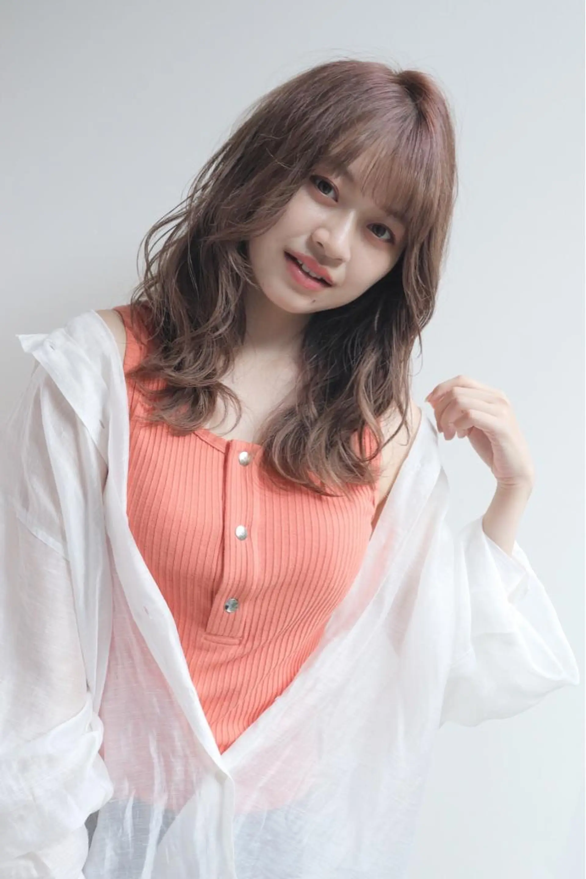 ロング レイヤーカット /透明感カラー西田のヘアスタイル