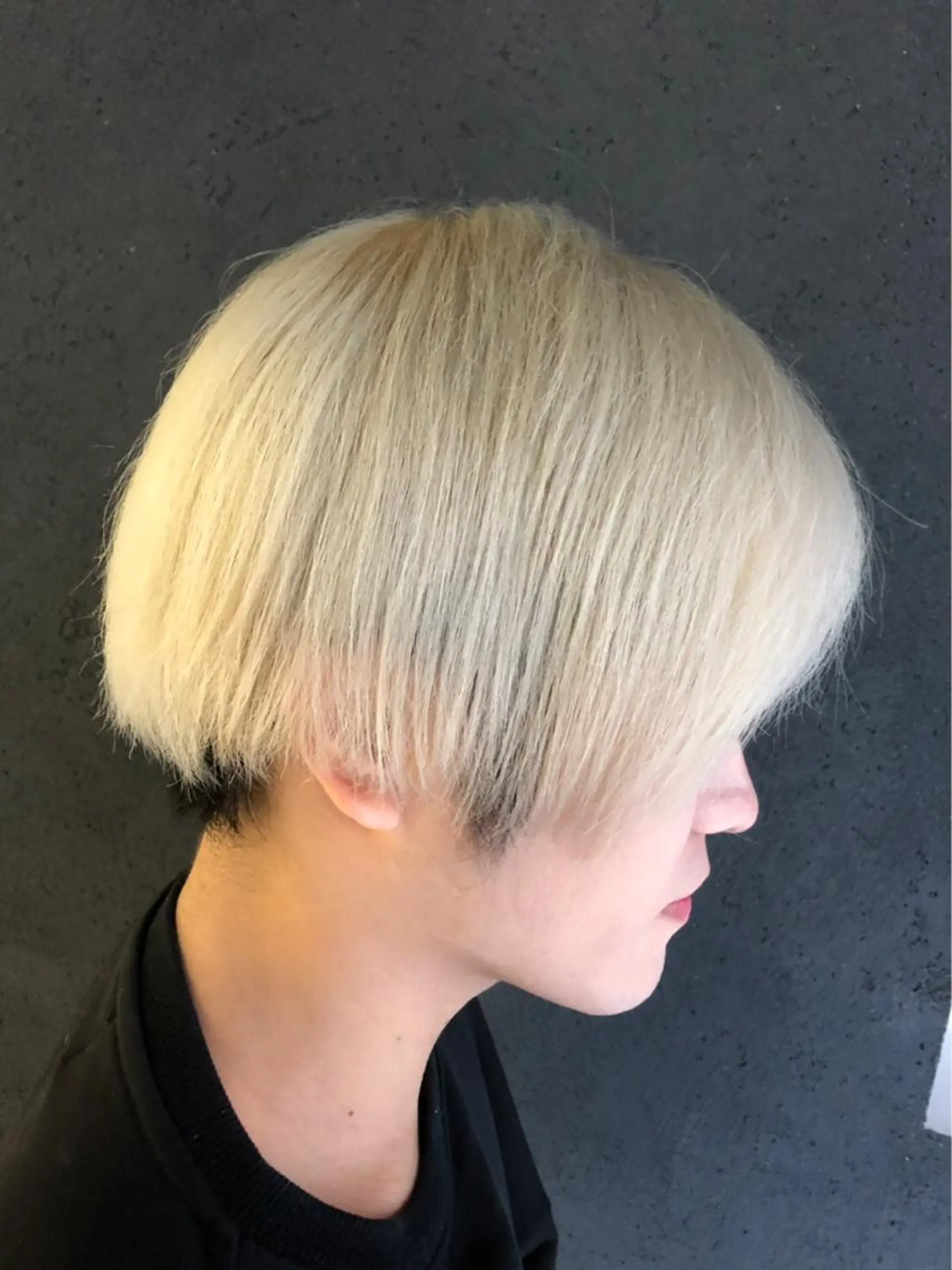 ショート メンズ メンズブリーチ ヘアカラー トリートメント 田中 アキオのヘアスタイル