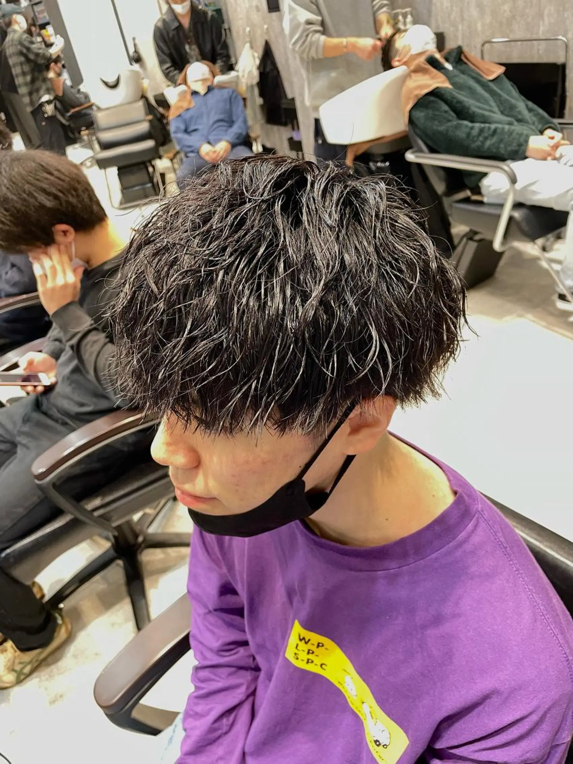 ショート カラー パーマ メンズ メンズパーマ ツイストスパイラルパーマ スパイラルパーマ 🔥メンズ超特化🔥 青木海斗のヘアスタイル