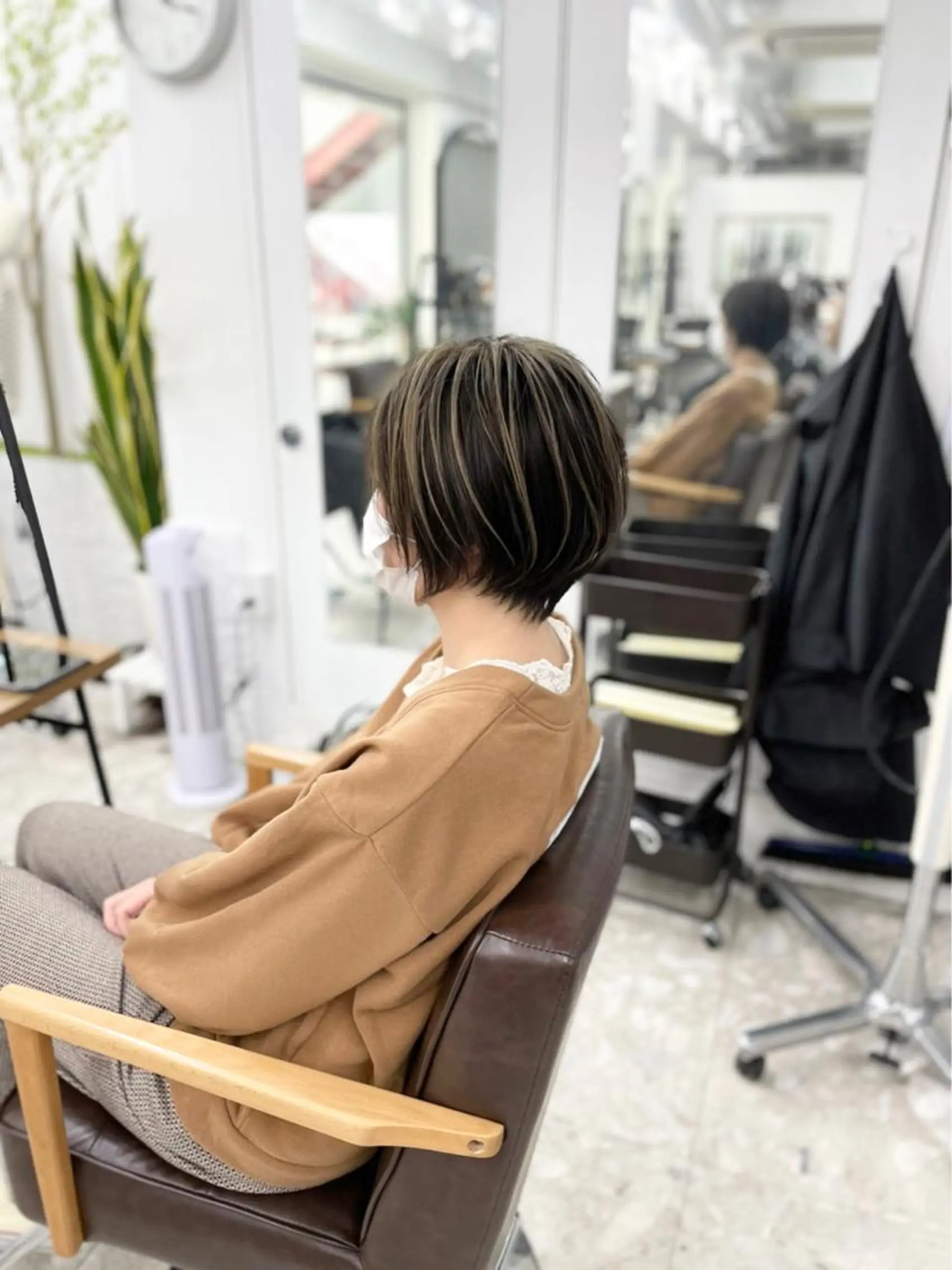 ショート ハイライト&曲がる 縮毛矯正特化 玉置のヘアスタイル