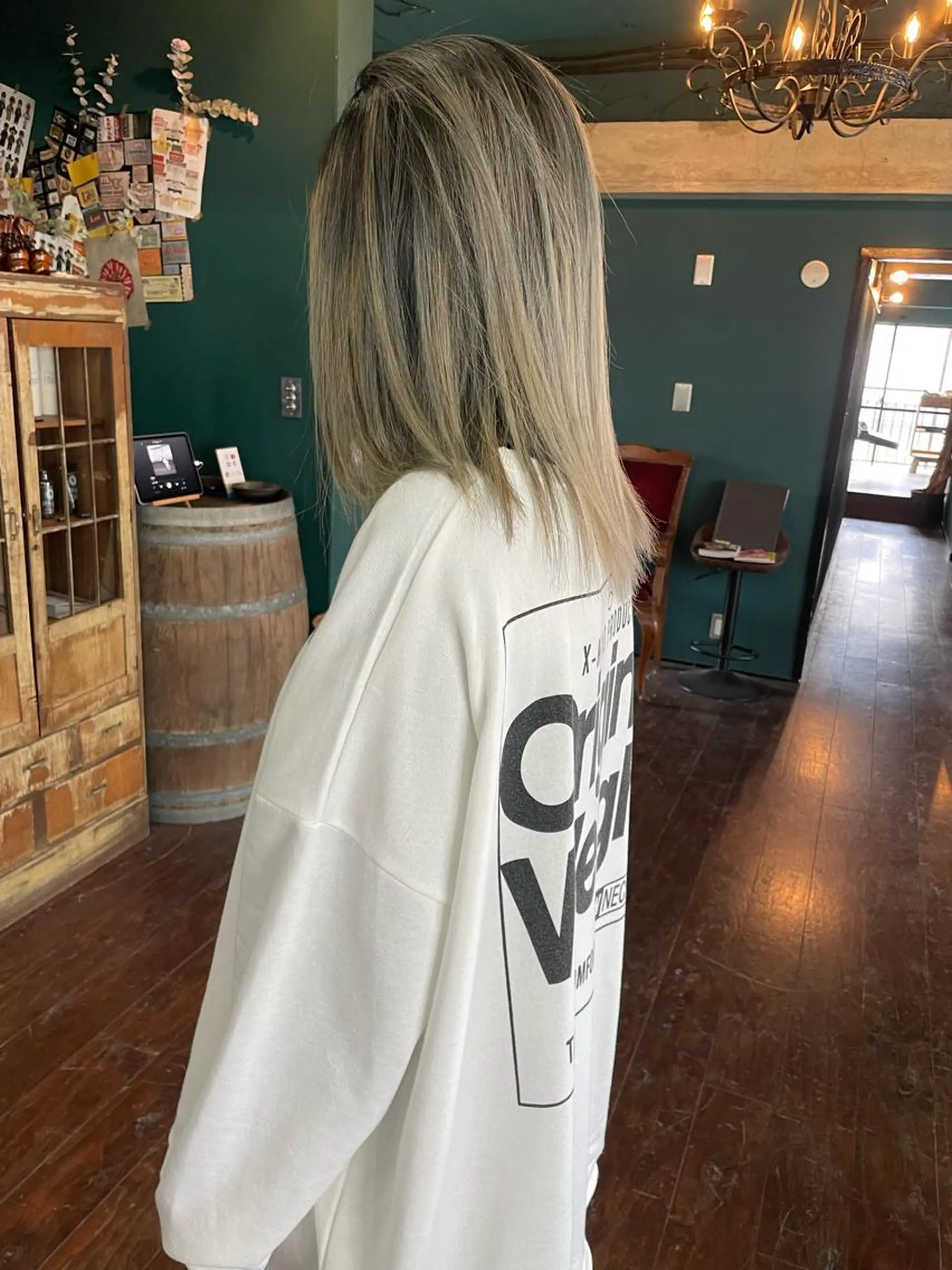 セミロング カット ヘアカラー トリートメント vivre libre所属・vivre libreのヘアスタイル