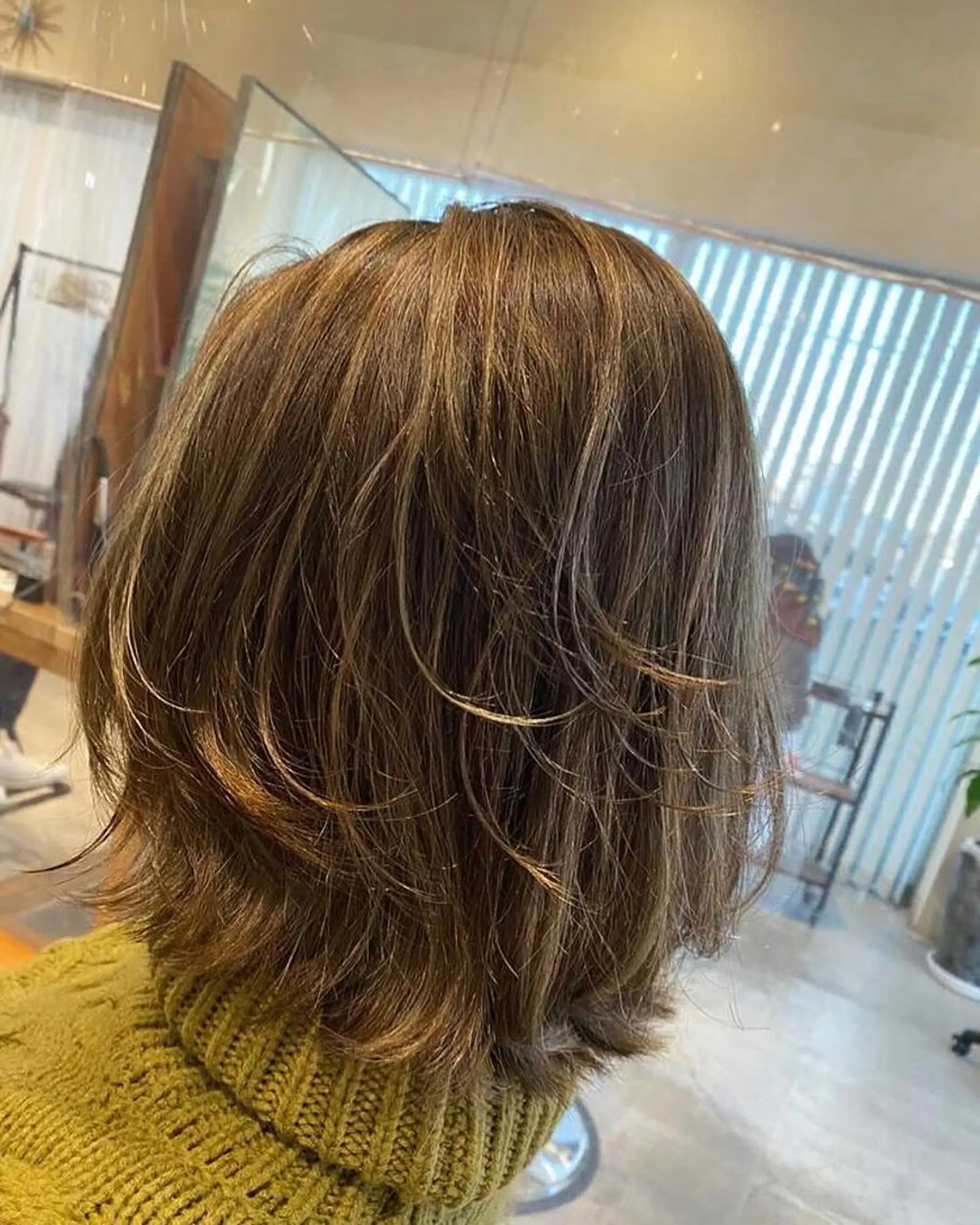 ミディアム カラー ハイライトカラー ハイライト レイヤーカット カット パーマ トリートメント hair make addict (ヘアーメイク アディクト)所属・addict⭐️ 江川　颯也💎のヘアスタイル