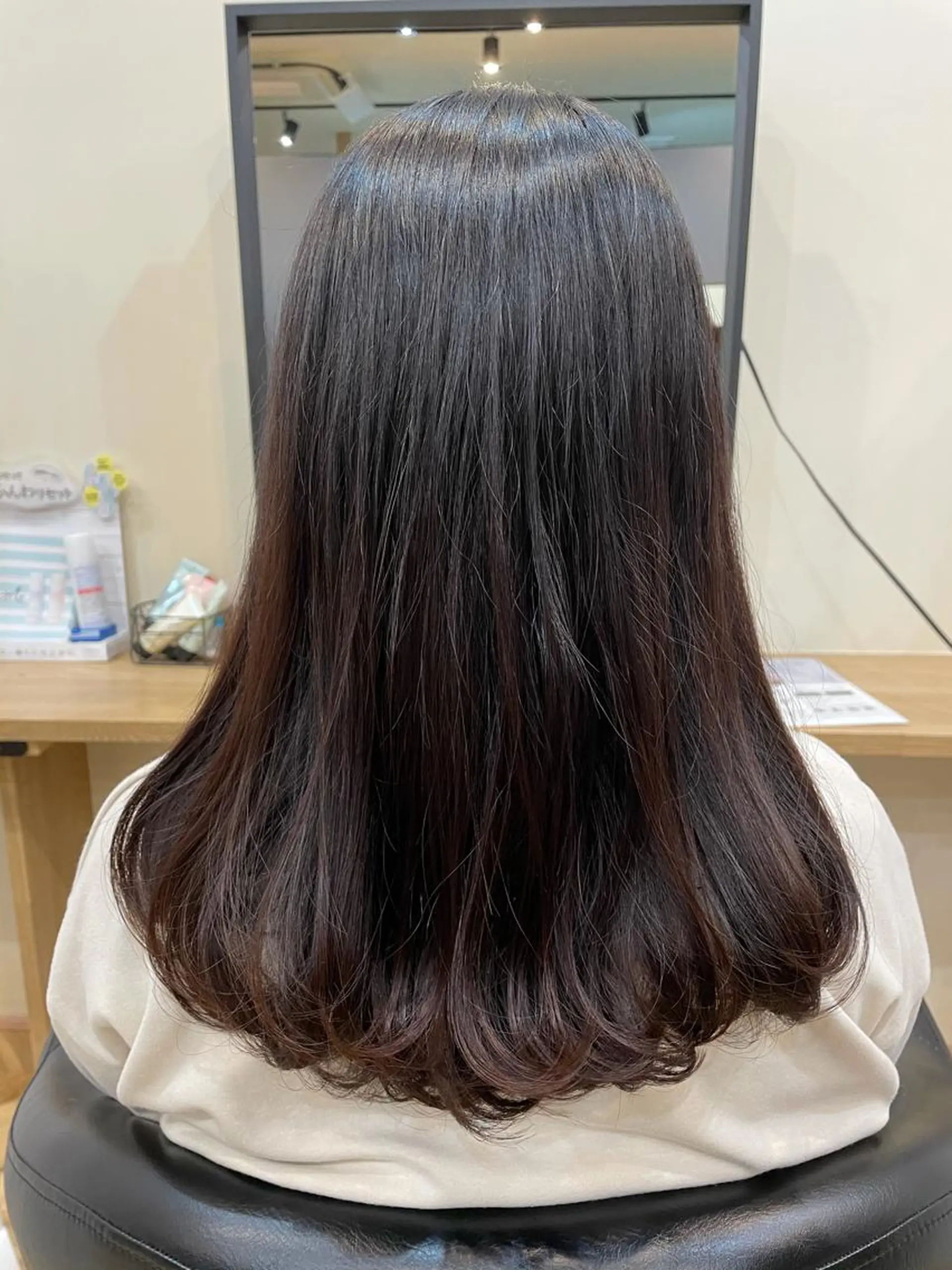 ロング 佐久間 凪沙のヘアスタイル
