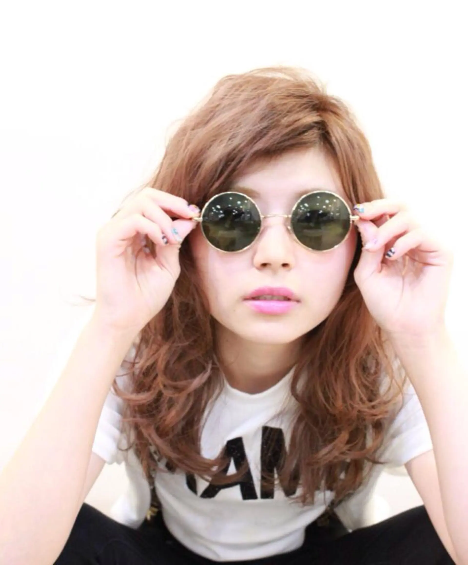 セミロング 所渉/韓国レイヤー /ウルフカットのヘアスタイル