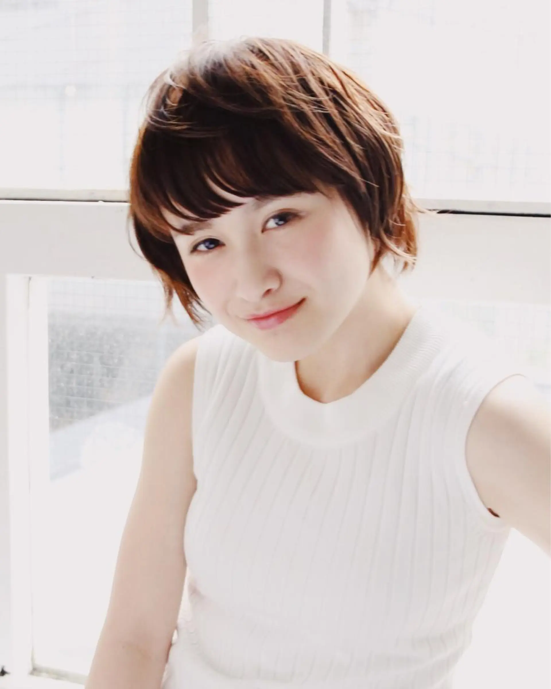 ショート カラー ボブ ショートヘア アンブレラカラー💫 フェイスフレーミングのヘアスタイル