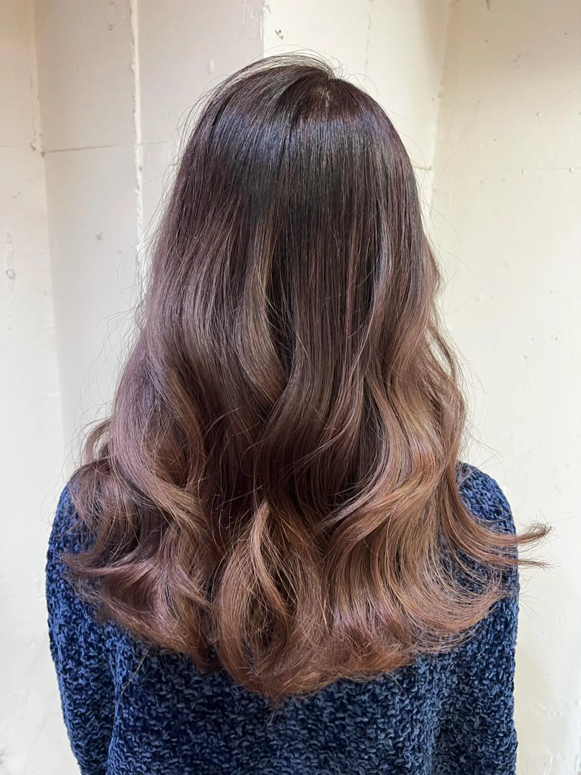 ロング kawakita yoshinoriのヘアスタイル