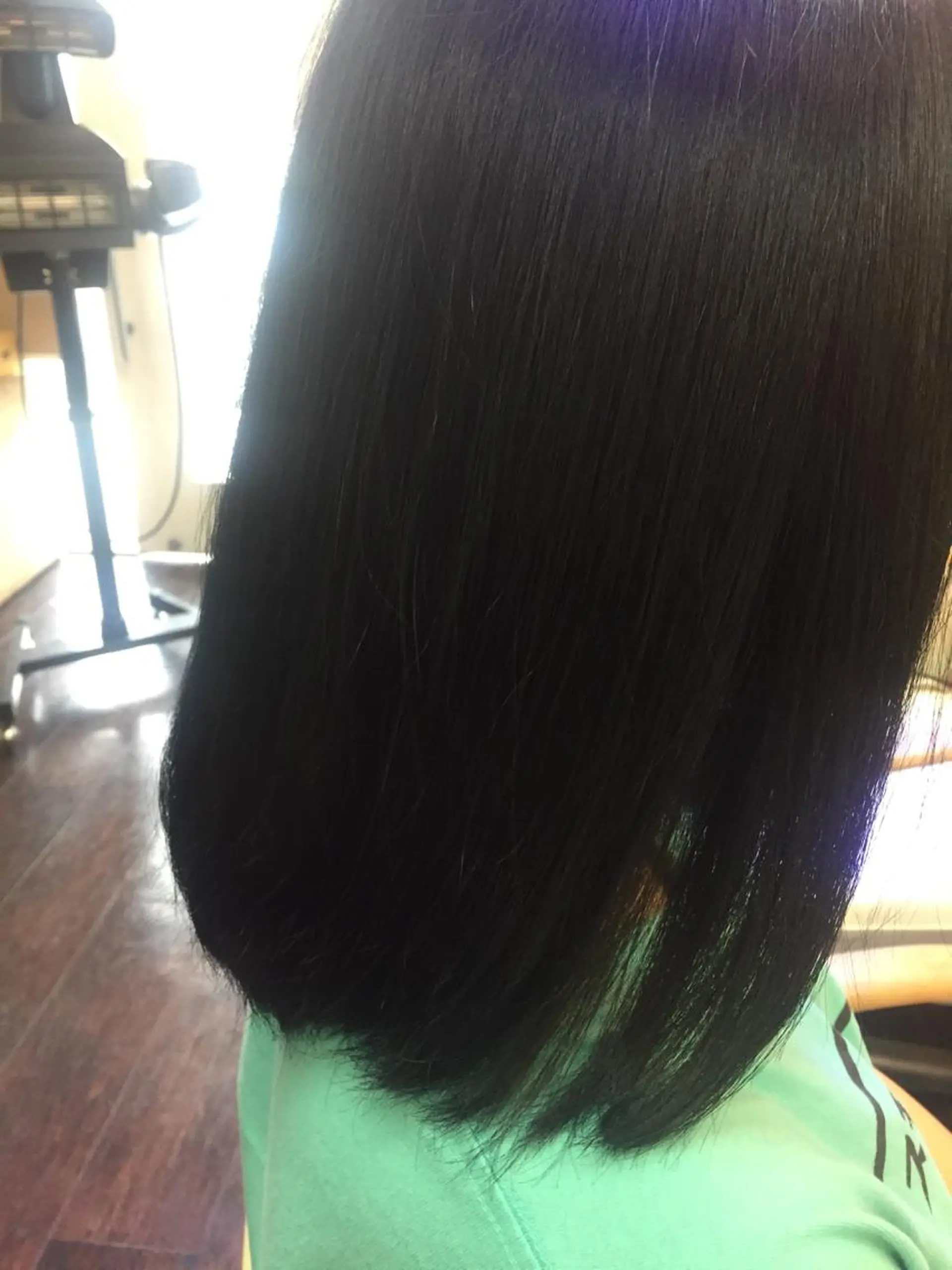 ミディアム カラー 桧山 真のヘアスタイル