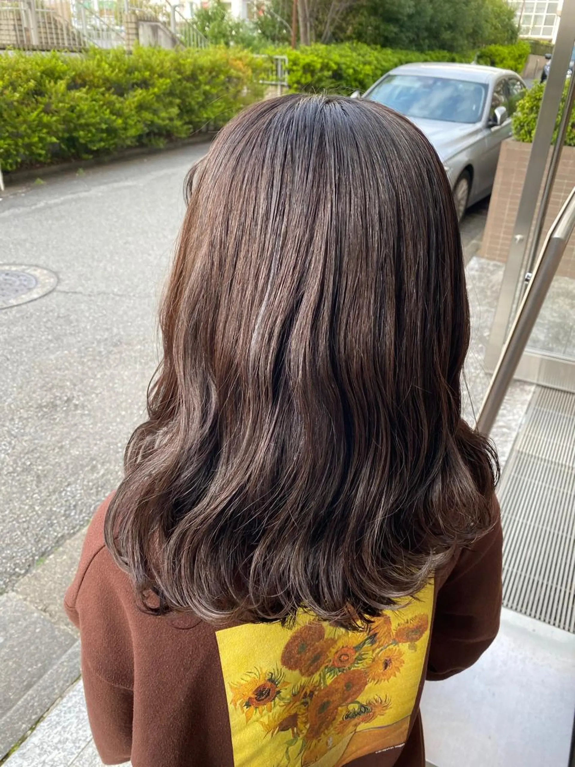 ミディアム ELEN 新百合ヶ丘のヘアスタイル