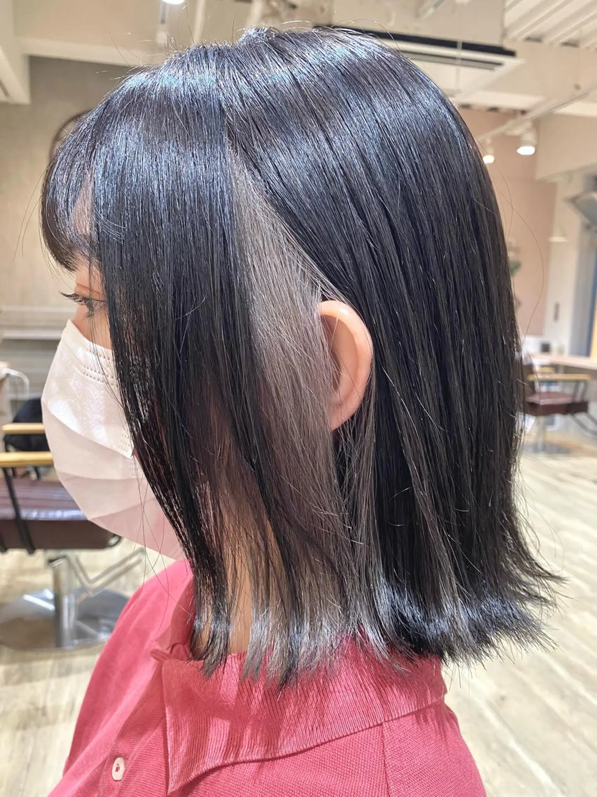 ショート カラー ブリーチ シルバー ホワイトシルバー ヘアカラー トリートメント マンツーマン/透明感 foi hairのヘアスタイル