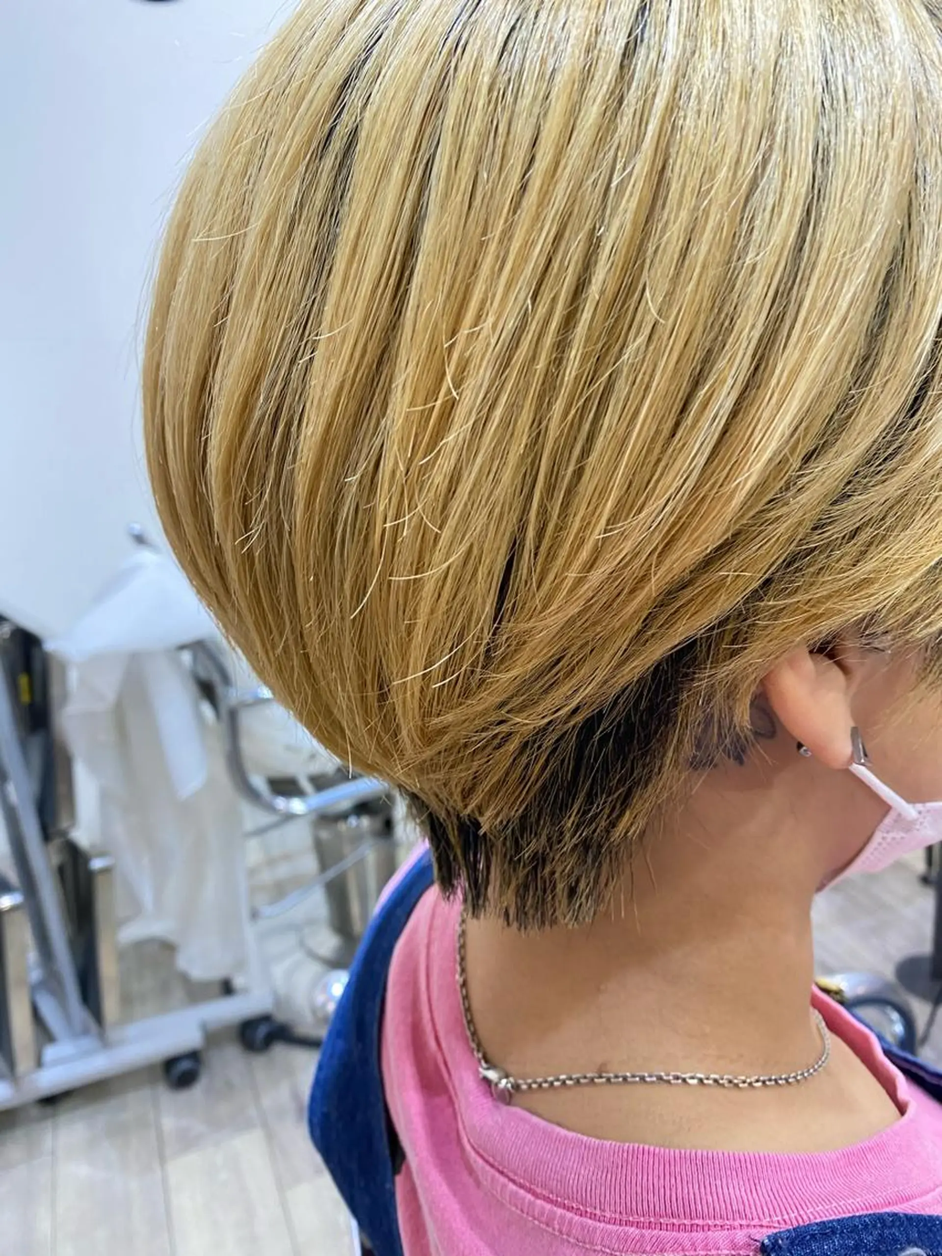 ショート W所属・小林 朋花のヘアスタイル