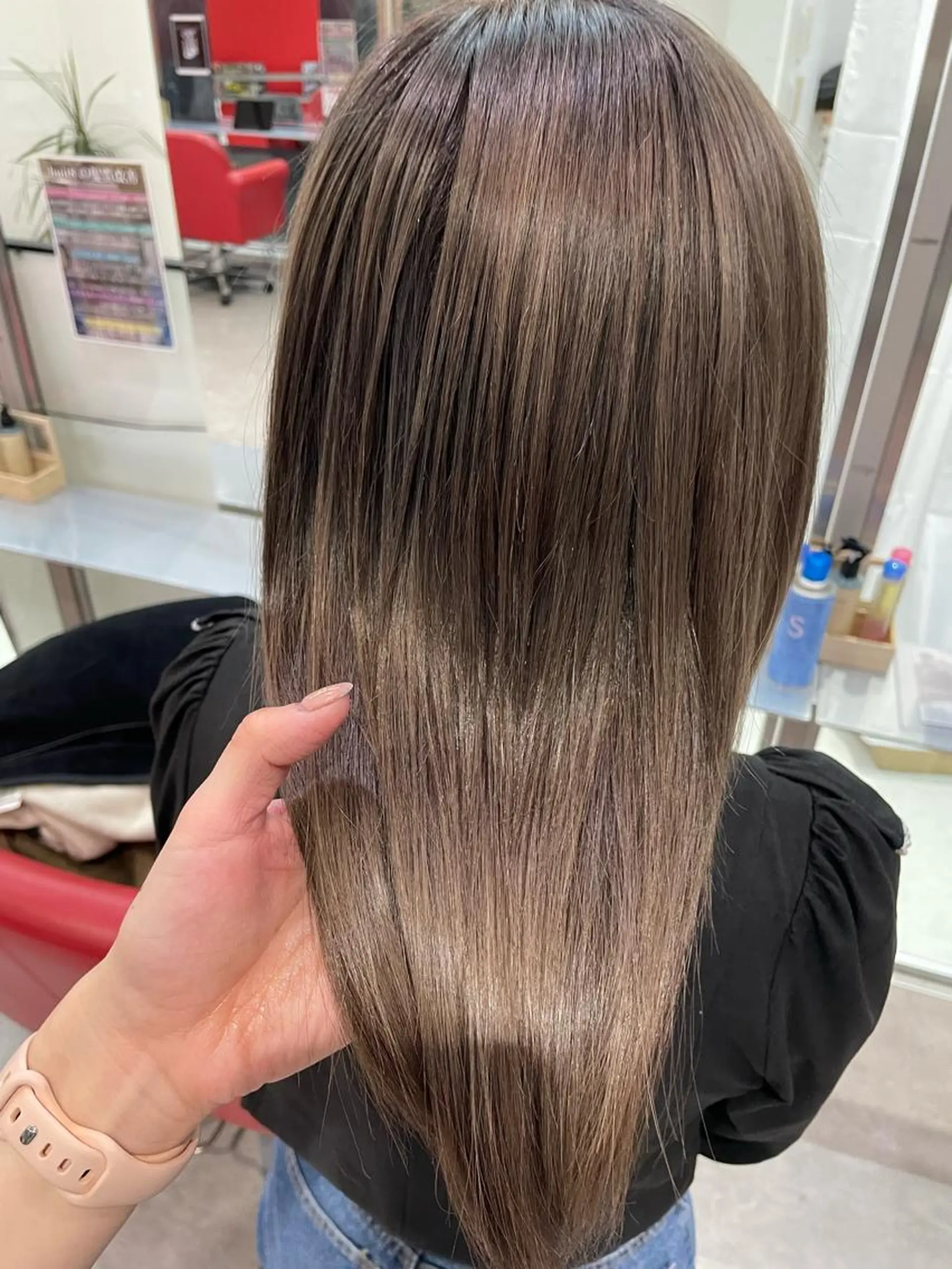 セミロング カラー ブリーチ 透明感カラー グレージュ be flot所属・髪質改善/大阪守口市 🐣Ria‪🐣のヘアスタイル