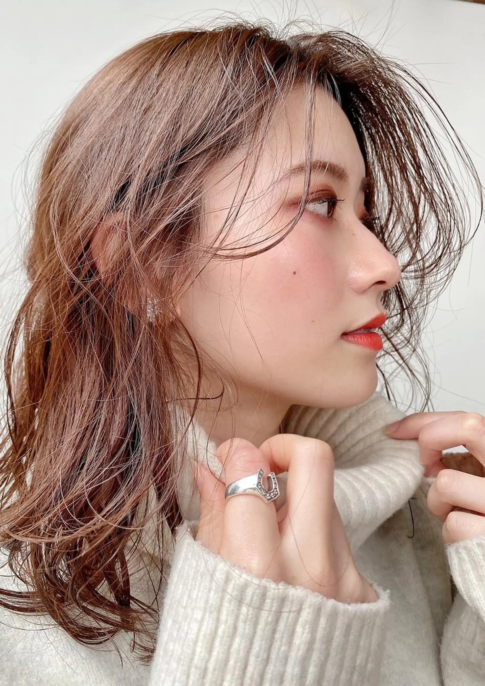 ロング カラー パーマ カット ヘアカラー トリートメント 公式 Ease by amble luxeのヘアスタイル