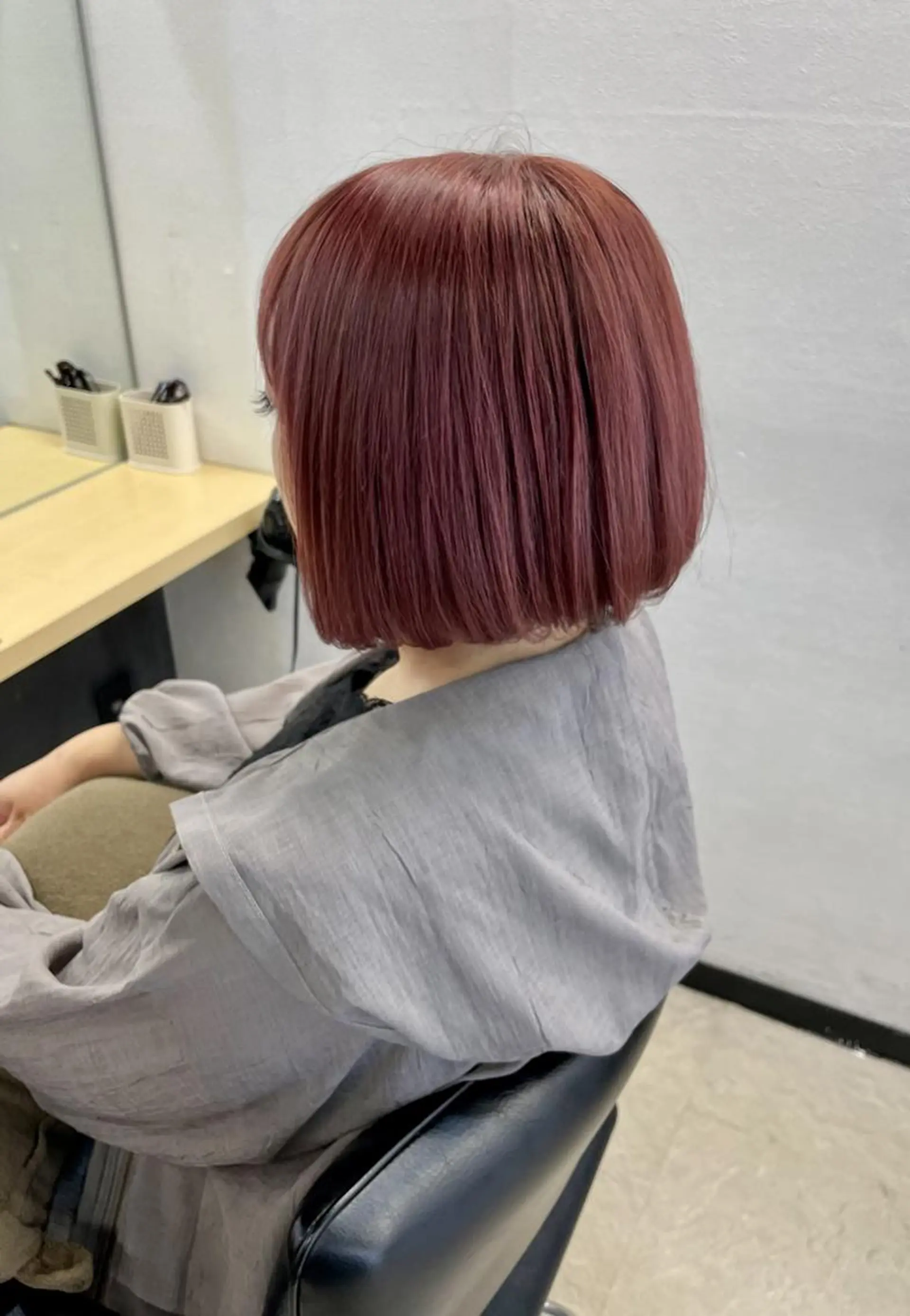 カラー ショート ヘアカラー トリートメント 古川 京汰 六本松のヘアスタイル