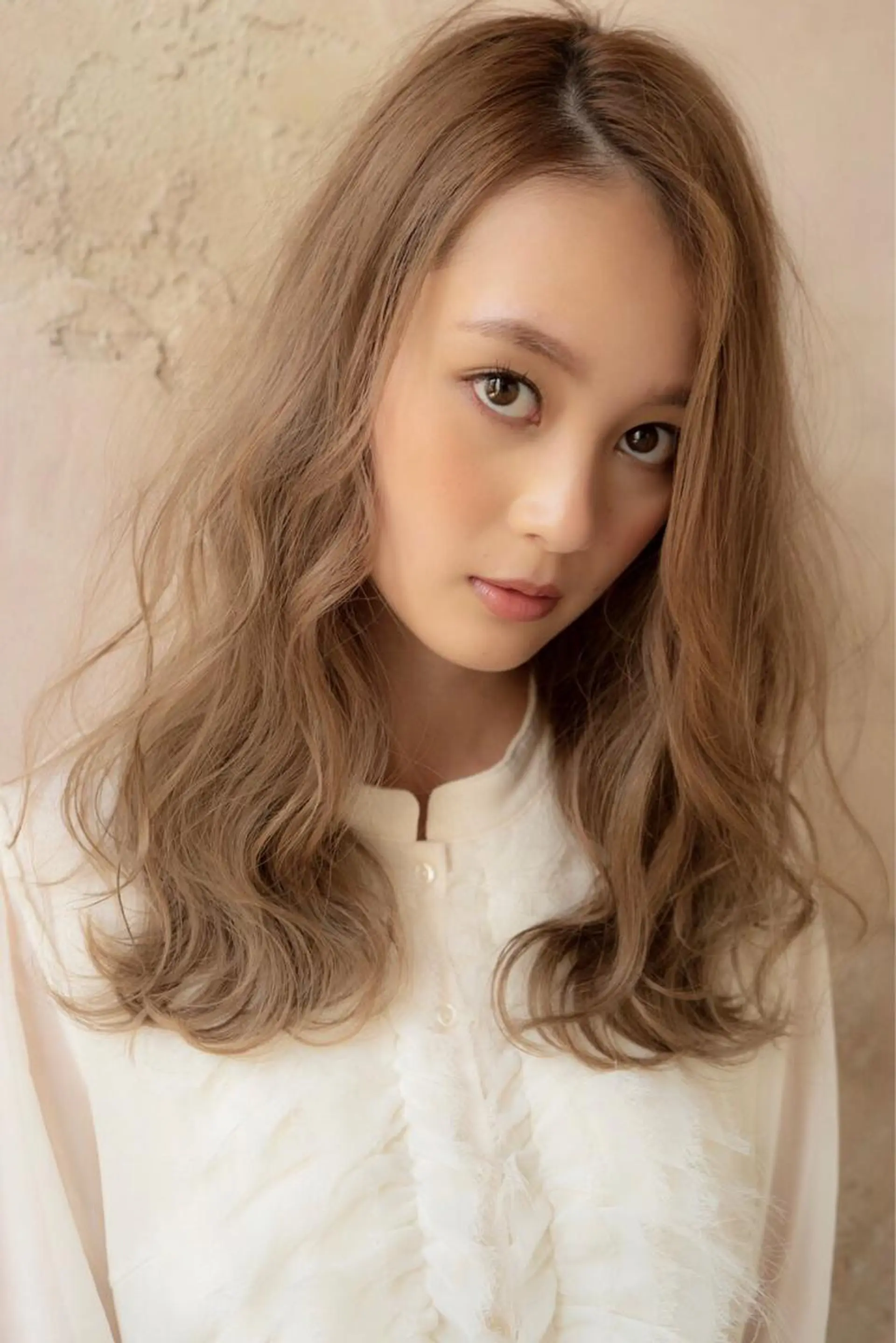 ロング カット ヘアカラー トリートメント 髪質改善　縮毛の達人 矢井由真のヘアスタイル