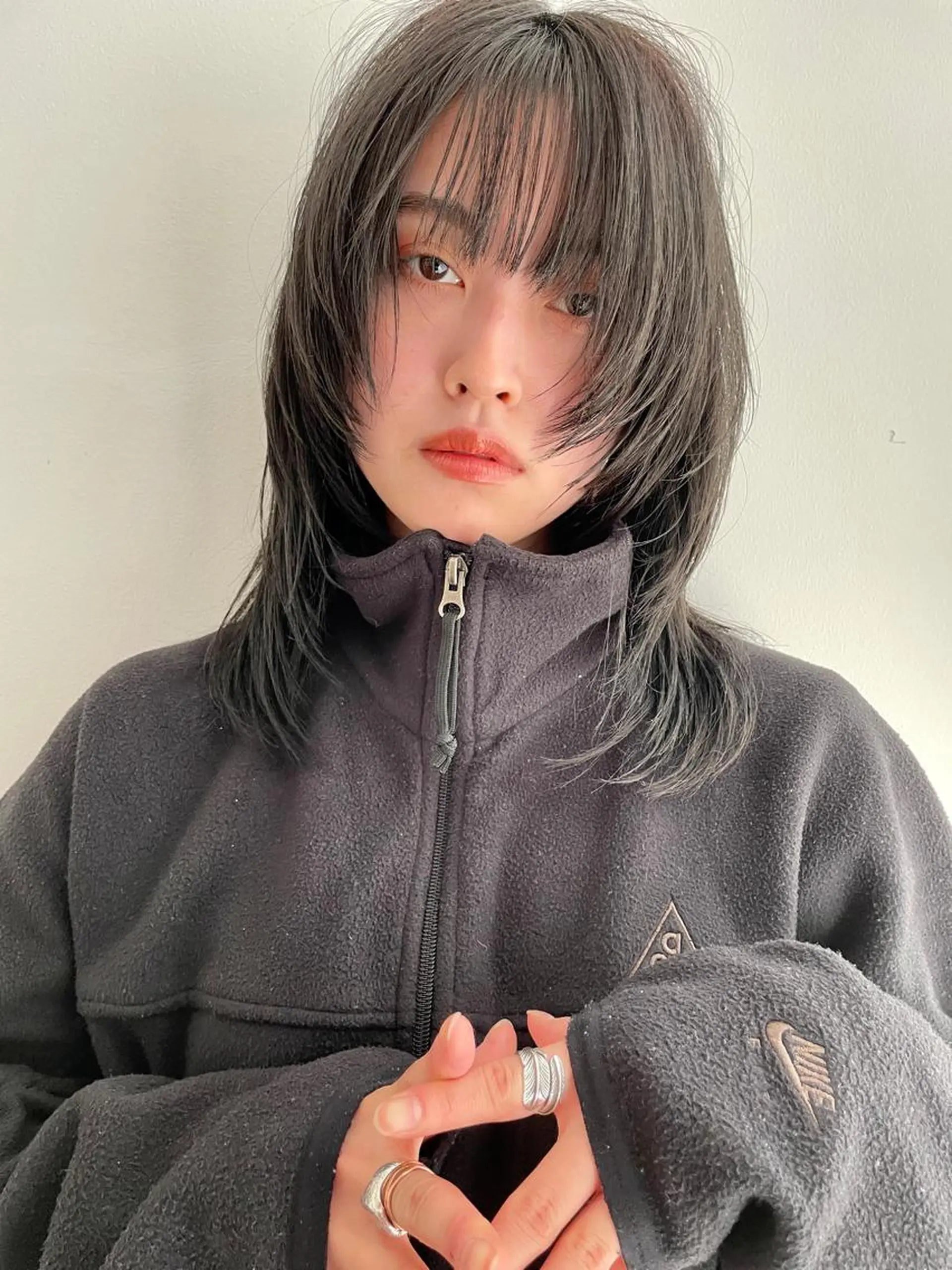 セミロング カラー ヘアアレンジ レイヤーカット vain所属・パーマウルフショート 濱田匠のヘアスタイル