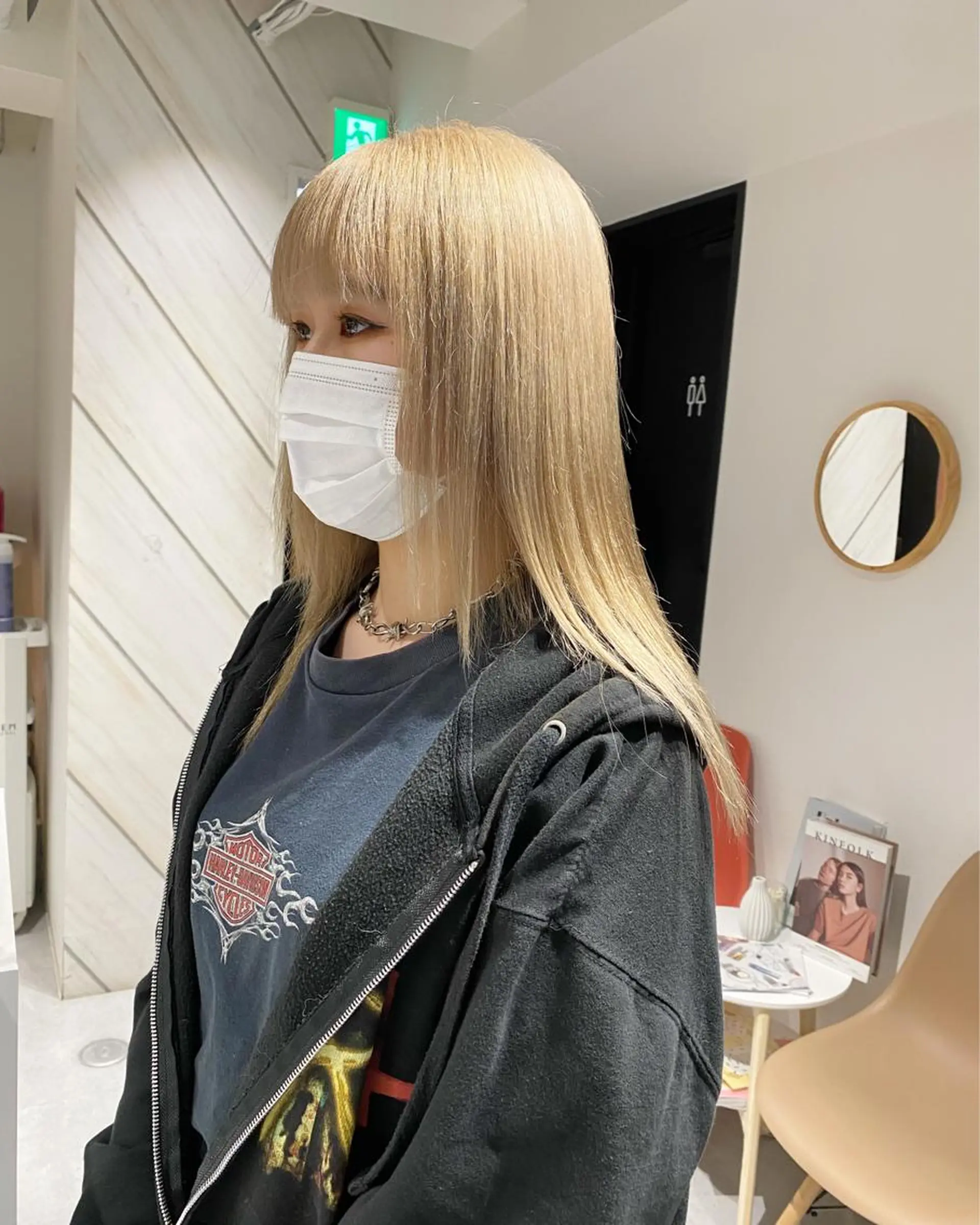 ロング デザイン🥇複雑履歴 ハイトーン特化のヘアスタイル