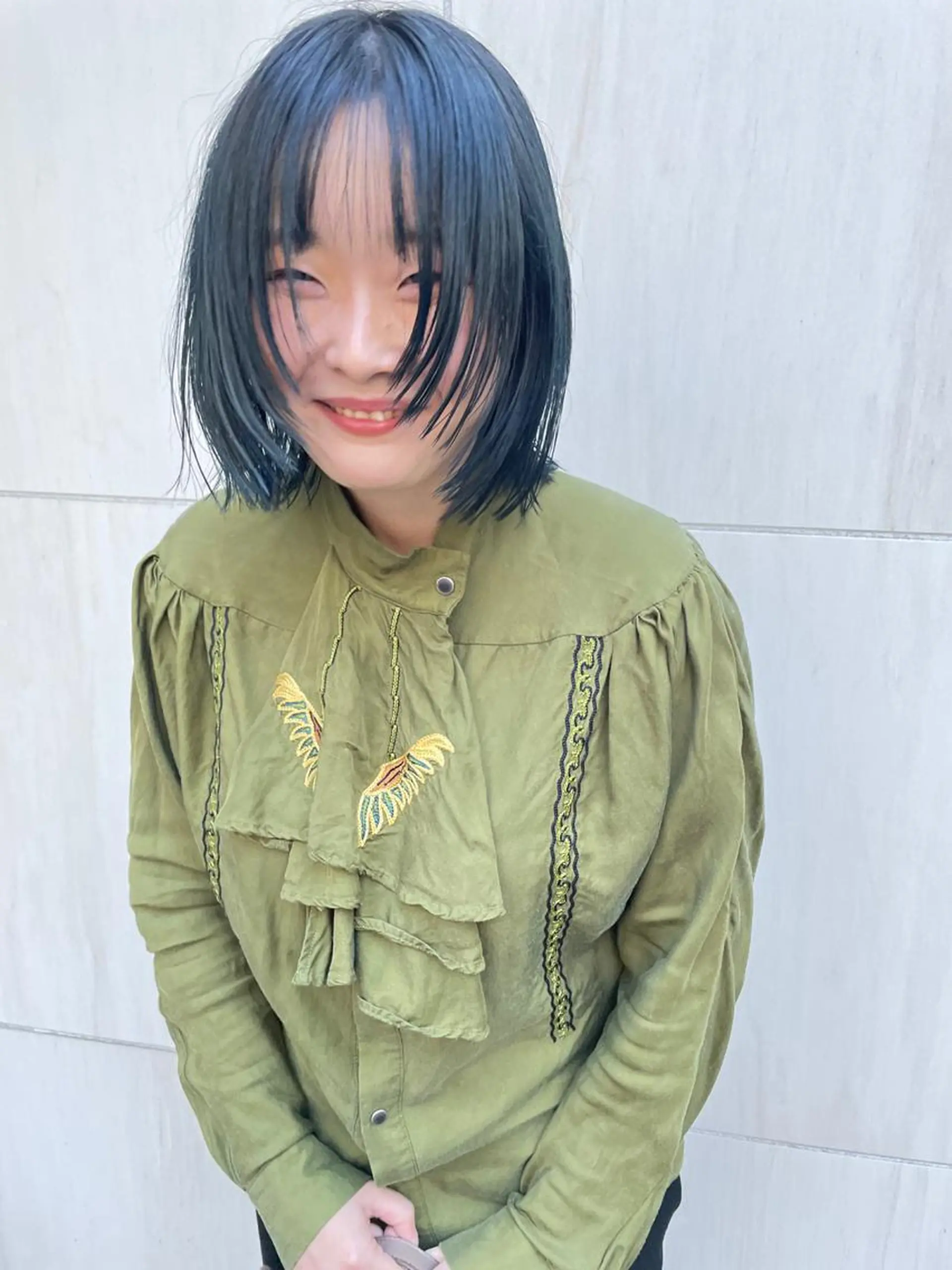 ミディアム カラー パーマ ヘアアレンジ メンズ キッズ ネイル マツエク・マツパ カット ヘアカラー トリートメント tatsumi/ボブ ウルフ/レイヤーのヘアスタイル