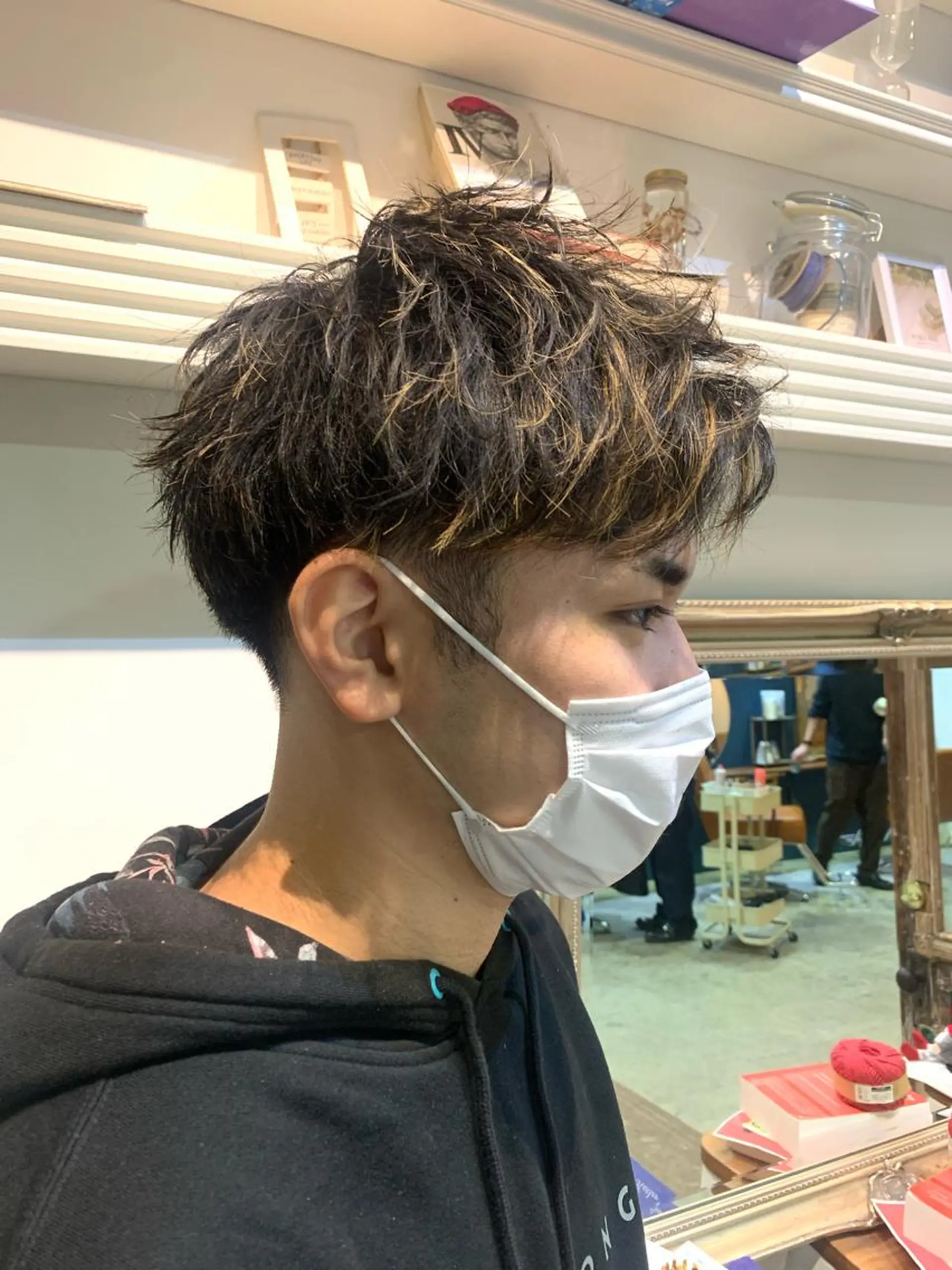 ショート カラー メンズ メンズメッシュ マッシュ メッシュ ヘアカラー トリートメント ヘッドスパ ヘアセット 大宮/山口 竣也のヘアスタイル