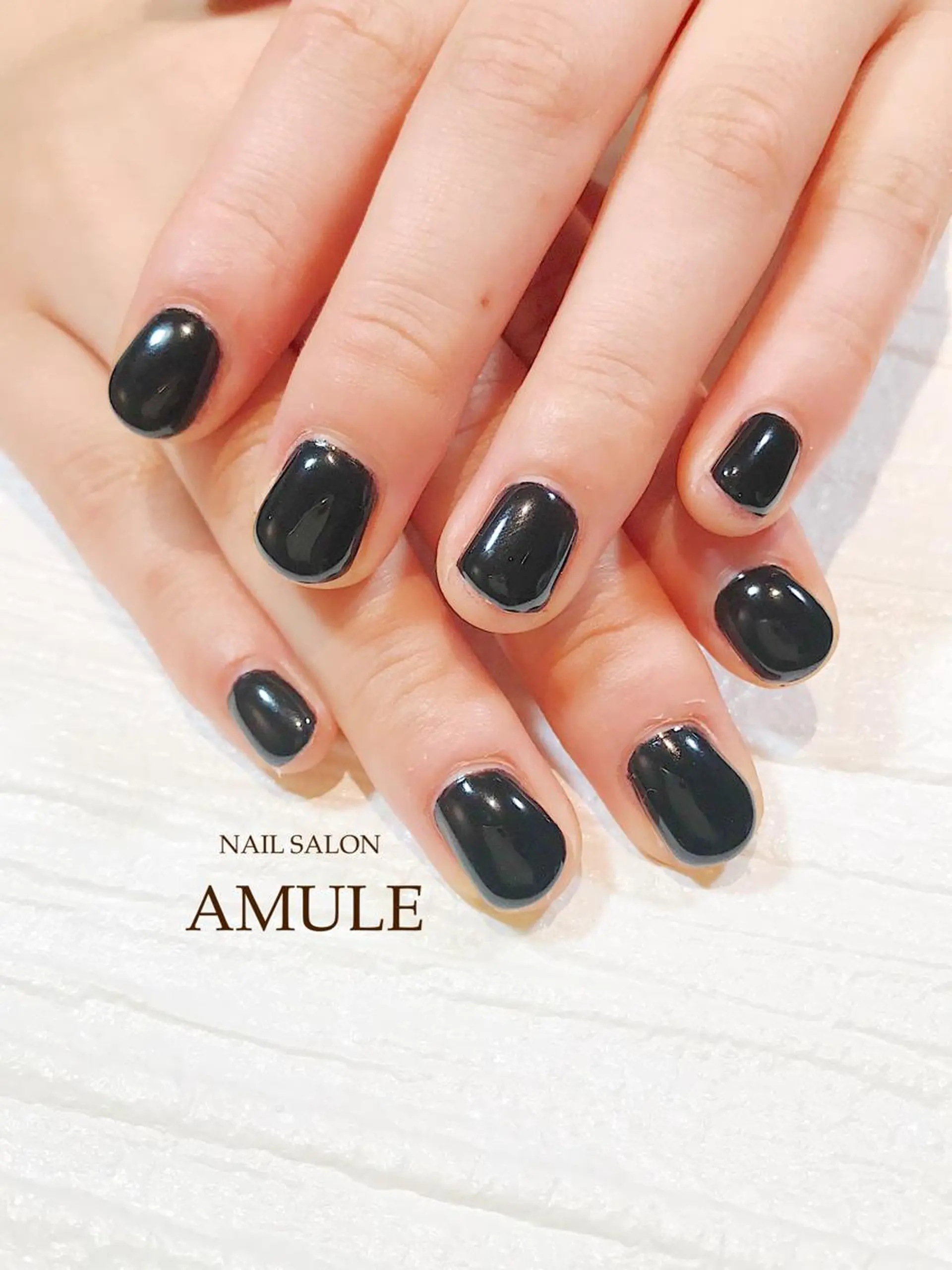 ネイル ワンカラーネイル ショートネイル NAILSALON AMULEのネイルデザイン