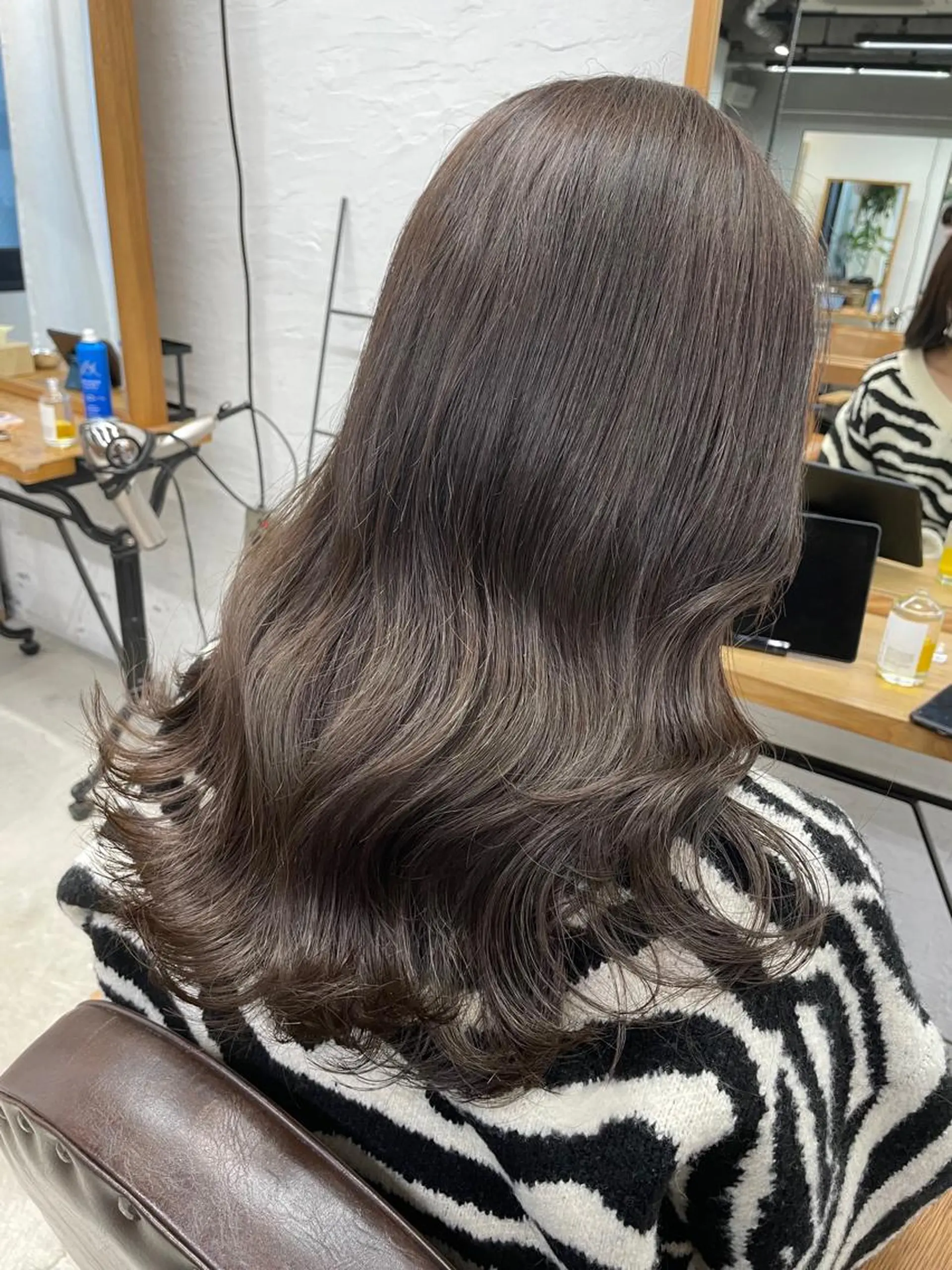 ロング カラー unico.所属・韓国ヘア/暖色カラー 新美多英のヘアスタイル