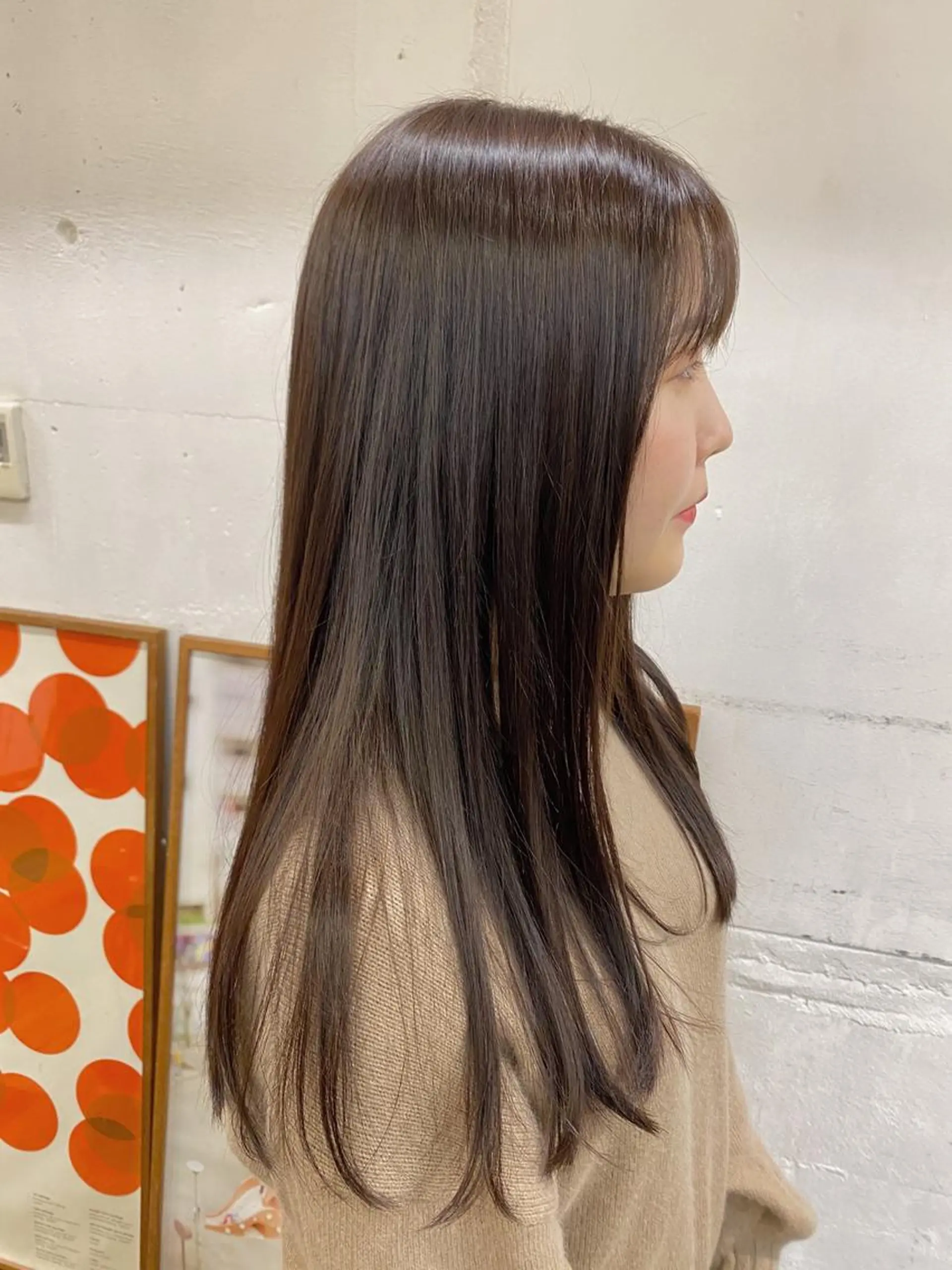 ロング カラー 黒髪 透明感カラー ink Runaのヘアスタイル