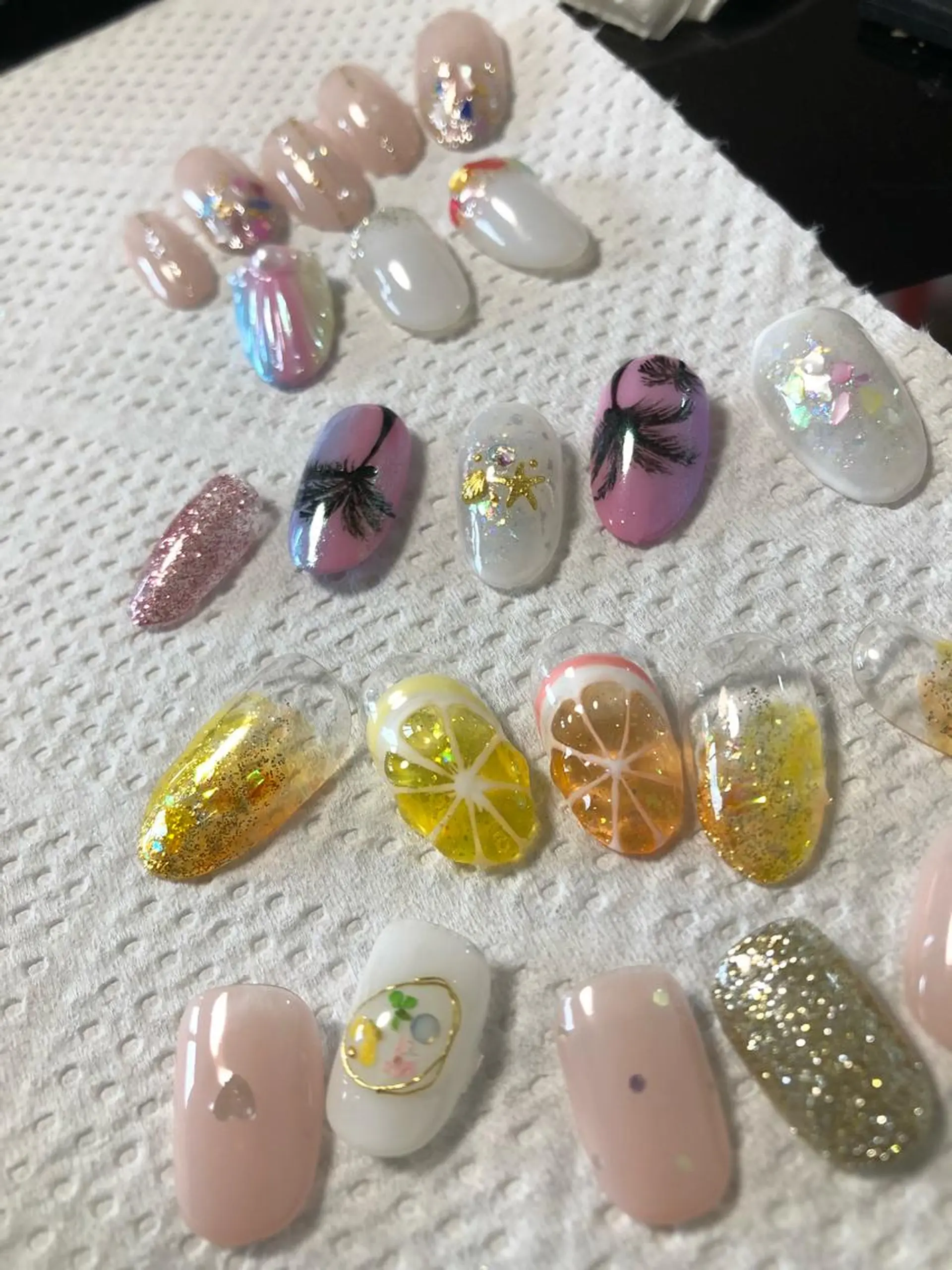 ネイル 遊津 美来のネイルデザイン