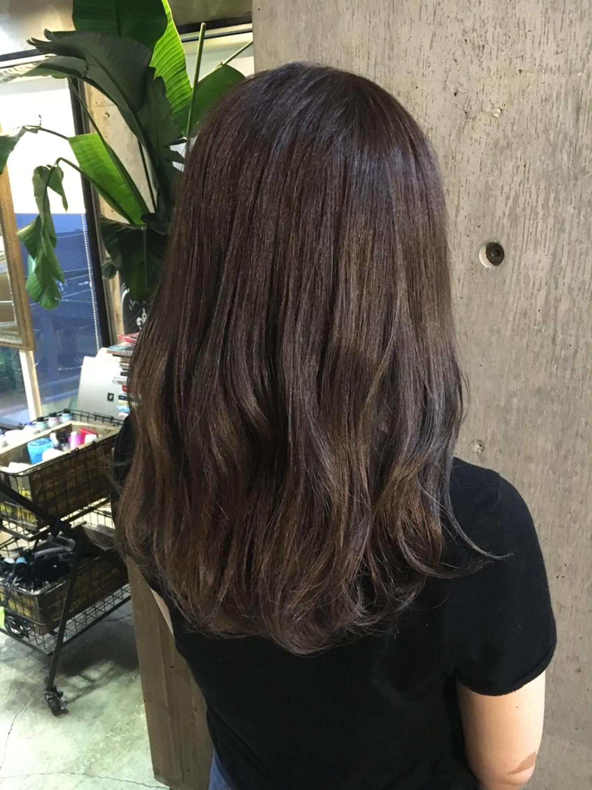 セミロング カラー グレージュ ハイライトカラー ハイライト 北條 優輝のヘアスタイル