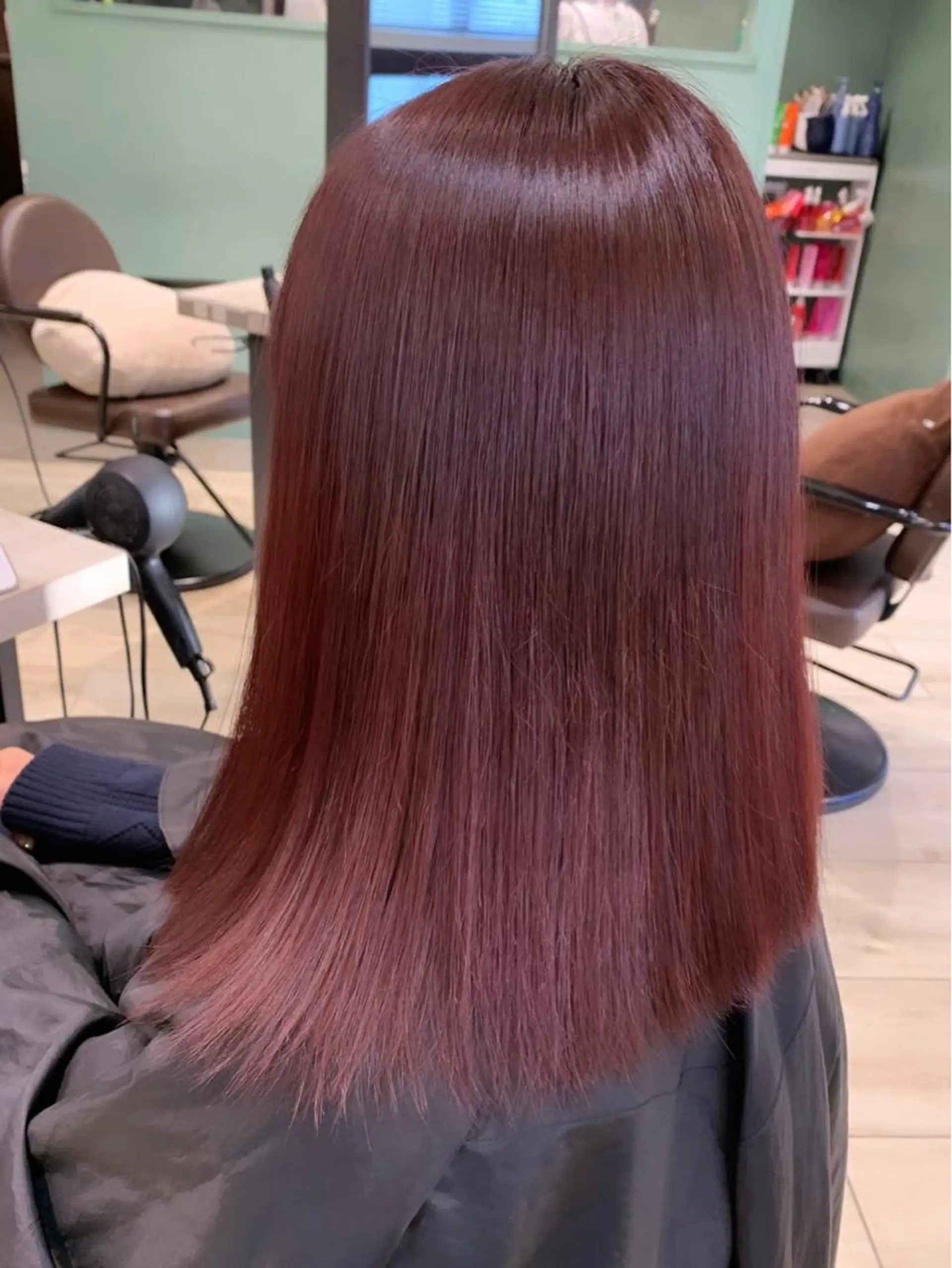 セミロング カラー カット ヘアカラー トリートメント 💎銀座.大人可愛い 🩶上品ヘア💎のヘアスタイル