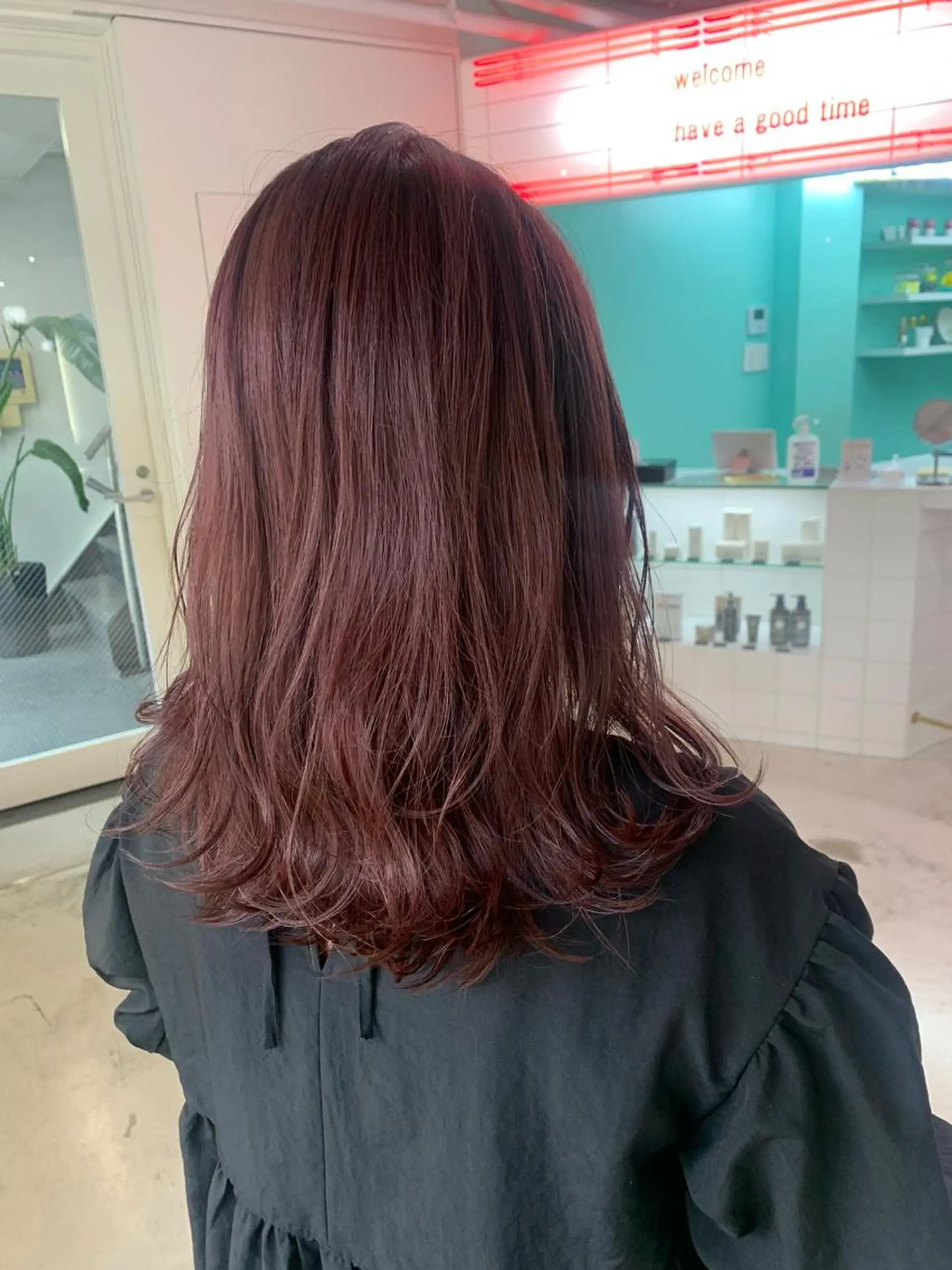 ミディアム カラー ヘアアレンジ 🧨ブリーチー×ボブ レイヤー💎じゅえるのヘアスタイル