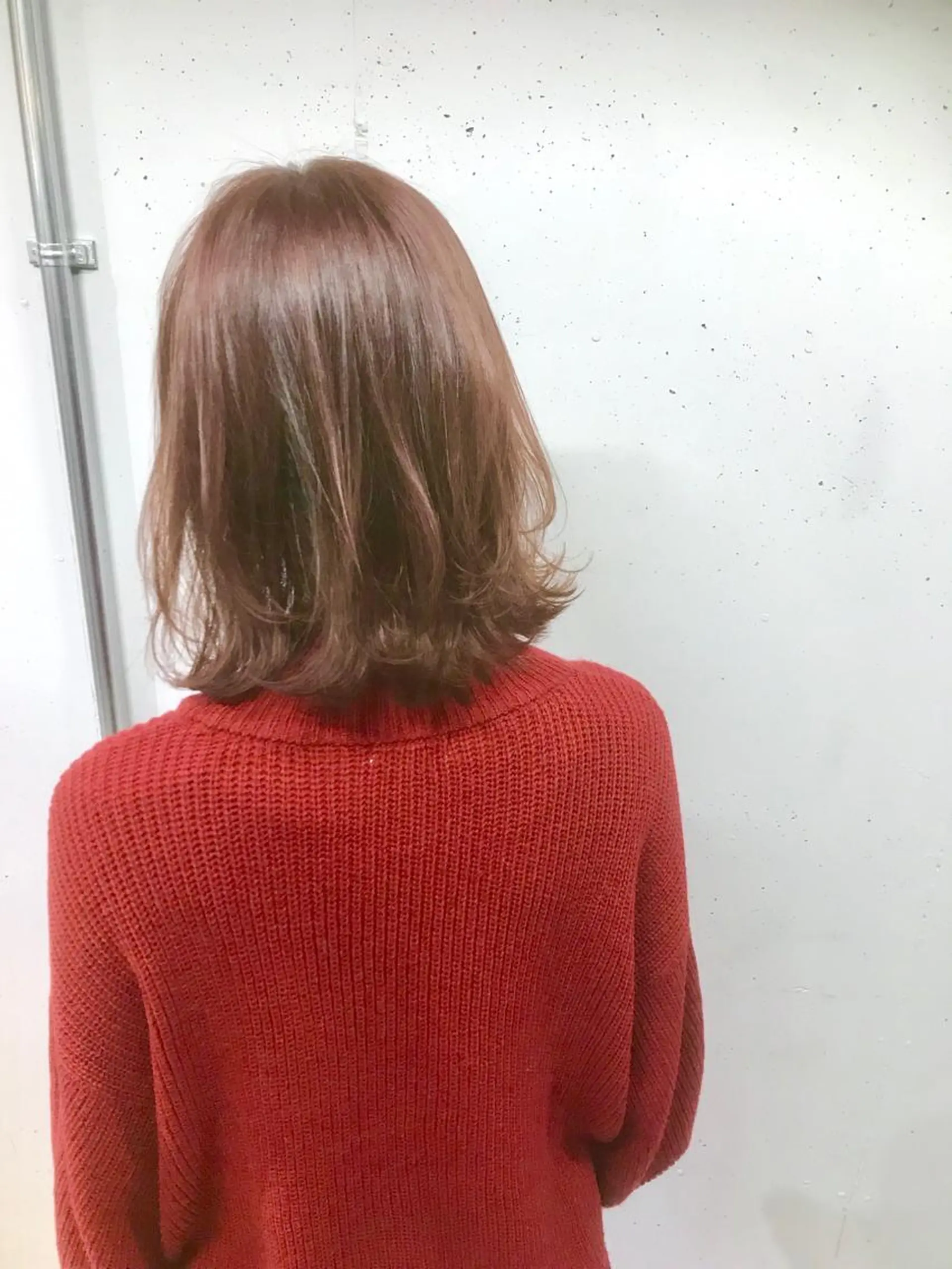 ショート ボブ くびれヘア 外ハネヘア lok[ロク] 高田馬場のヘアスタイル