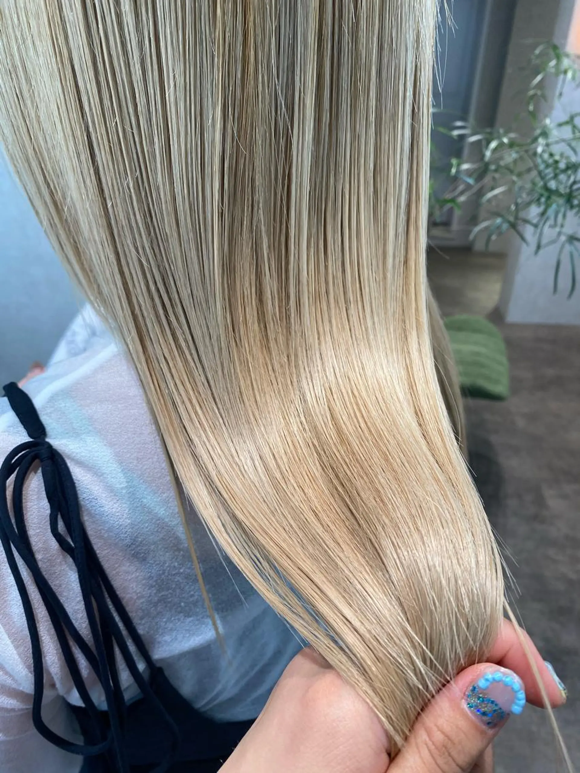 ロング カラー ヘアアレンジ XENA表参道 MIKUのヘアスタイル