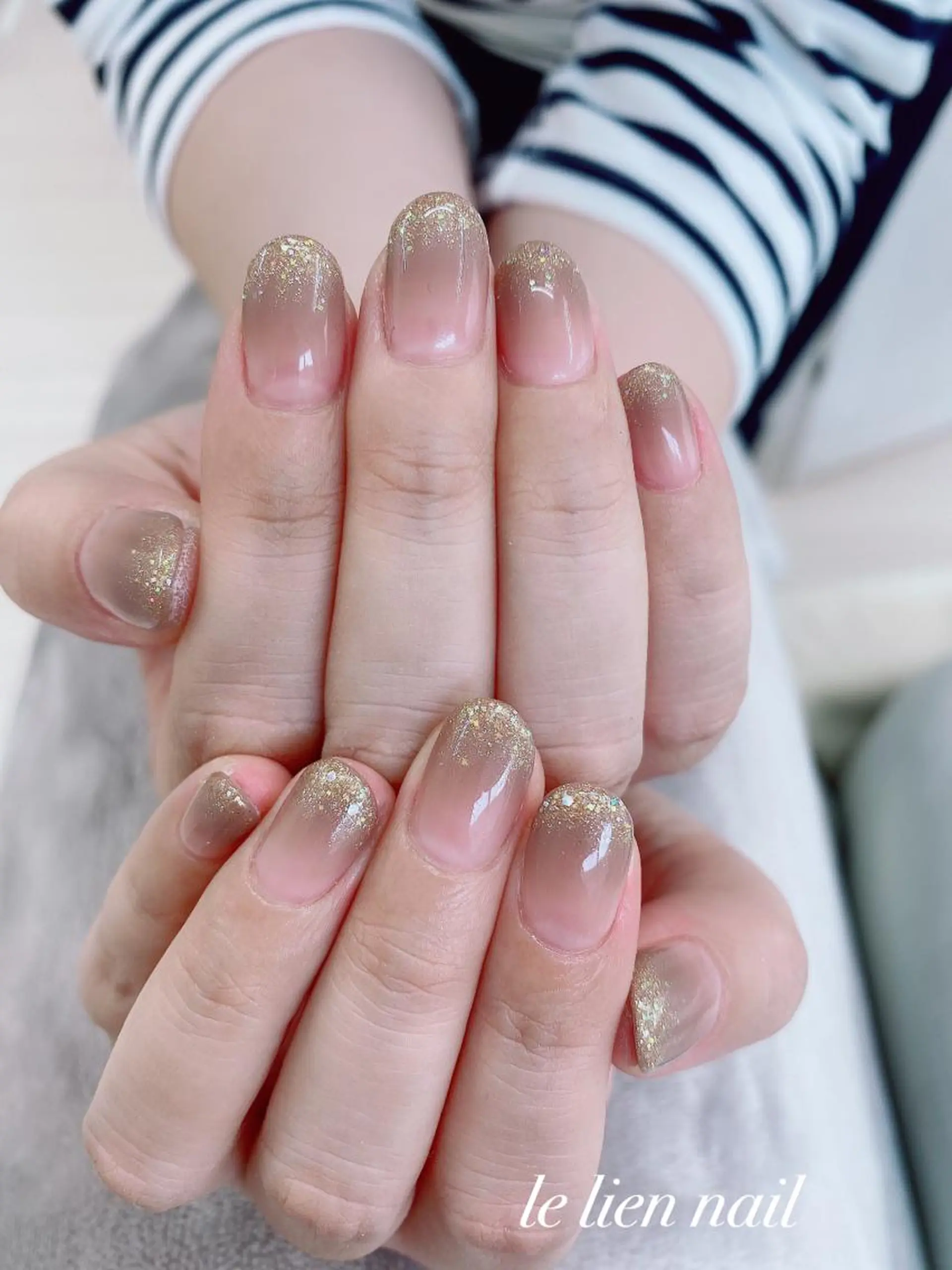 ネイル グラデーション ラメ(グリッター) le lien nailのネイルデザイン