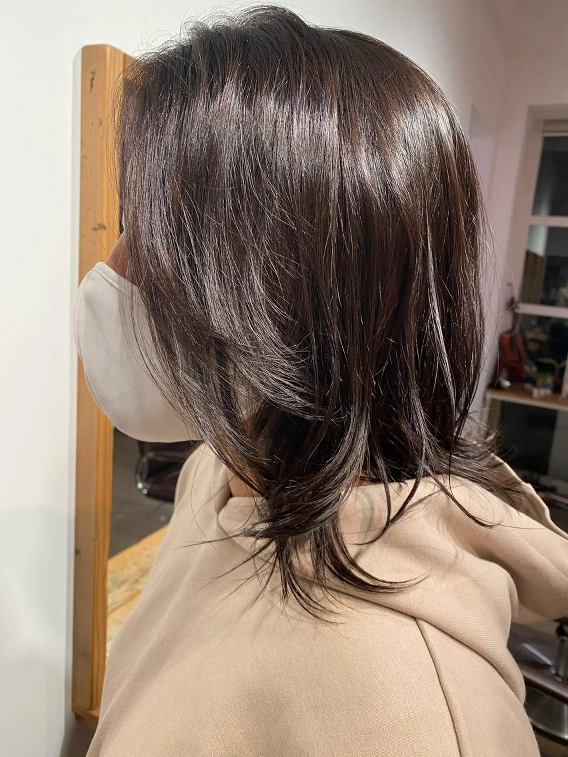 ミディアム カラー アッシュ アッシュブラウン ブラウンカラー 外国人風カラー わかばやし ゆうこのヘアスタイル