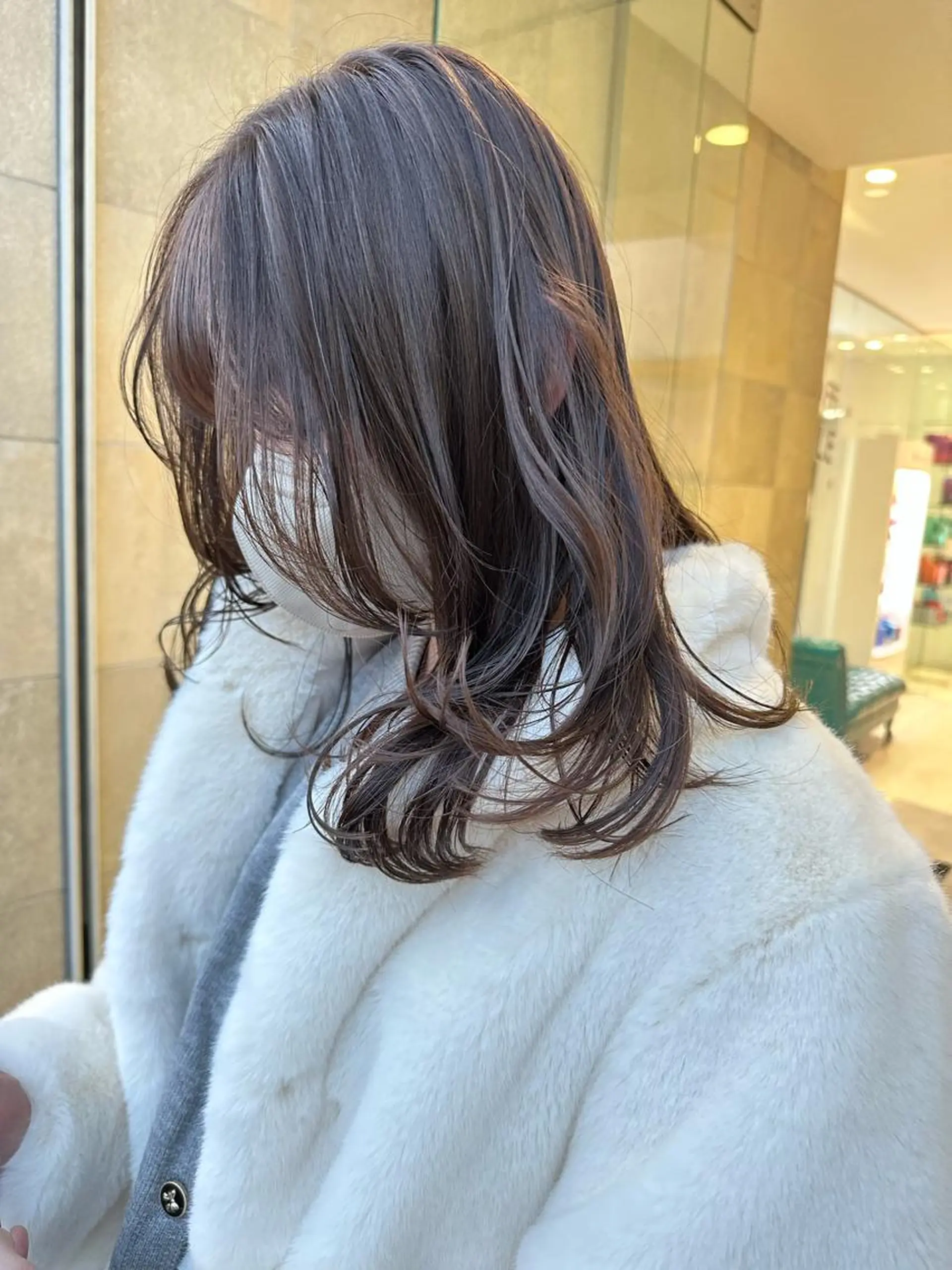 ミディアム カラー グレージュ ハイライトカラー ハイライト カット ヘアカラー トリートメント 田中 あかねのヘアスタイル