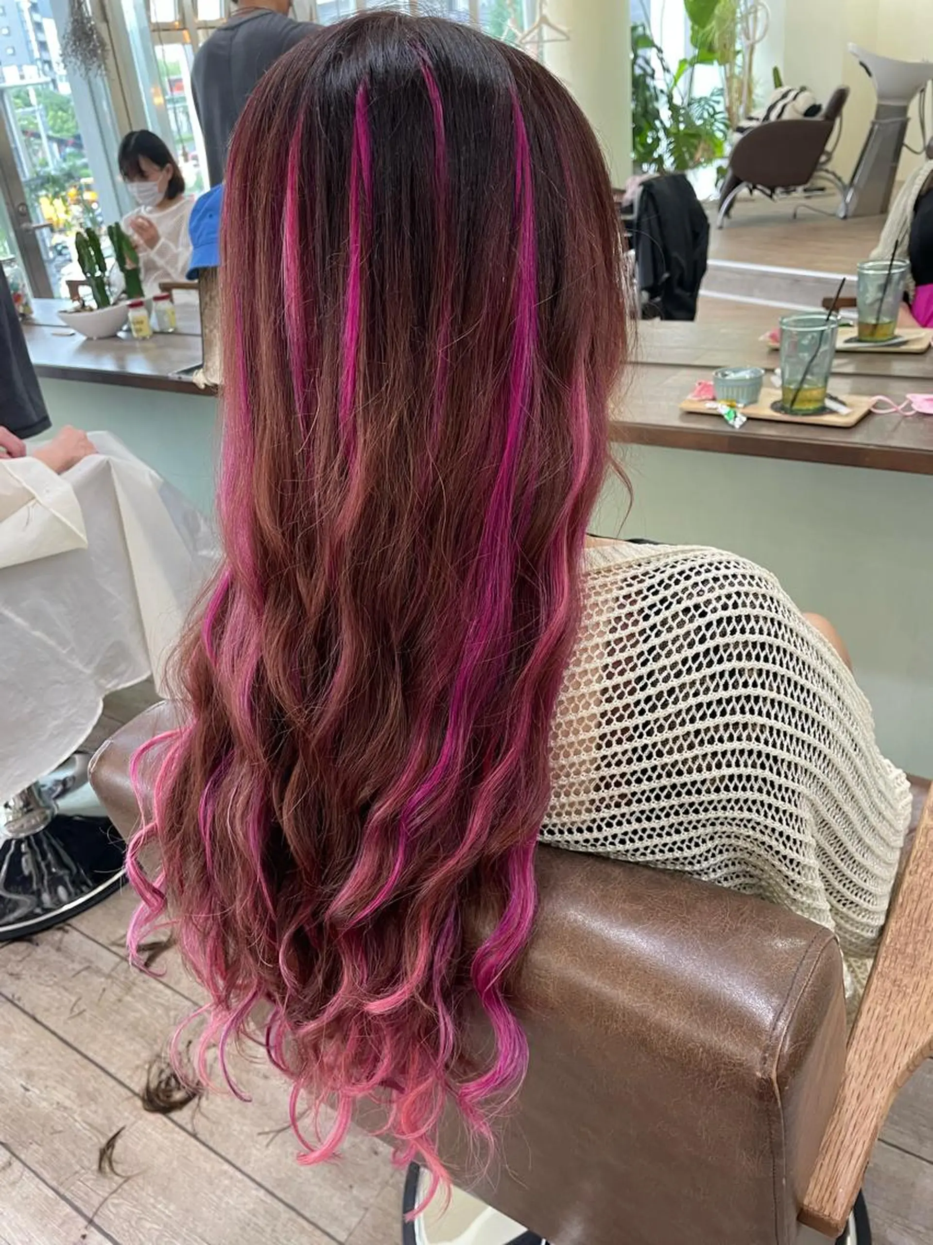 ロング カラー シールエクステ バレイヤージュ ブリーチ ケアブリーチ ダブルカラー ヘアカラー エクステ WEST OLAND加藤圭介のヘアスタイル