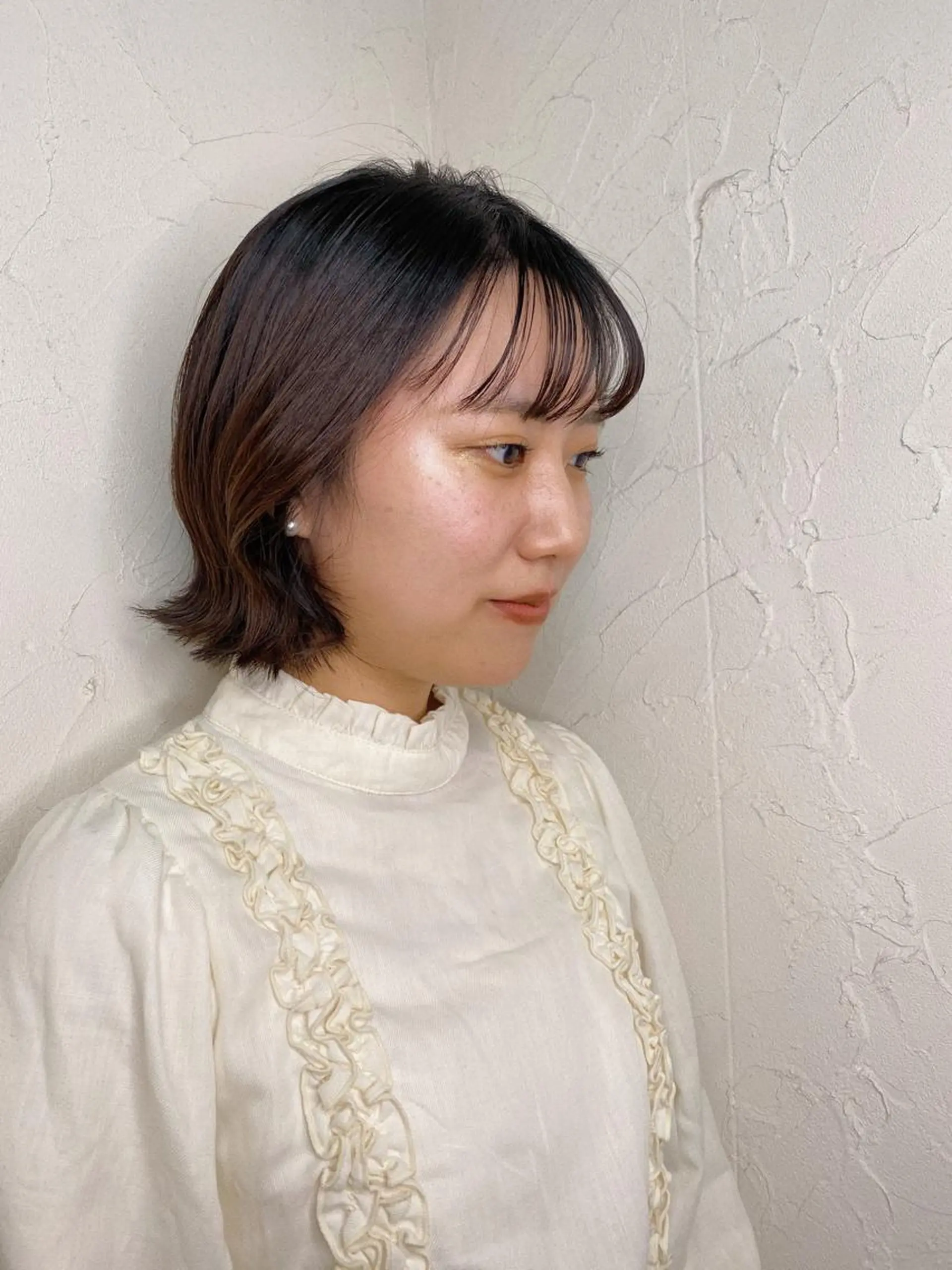 ショート 久力琴音''透明感 カラー''アレンジのヘアスタイル