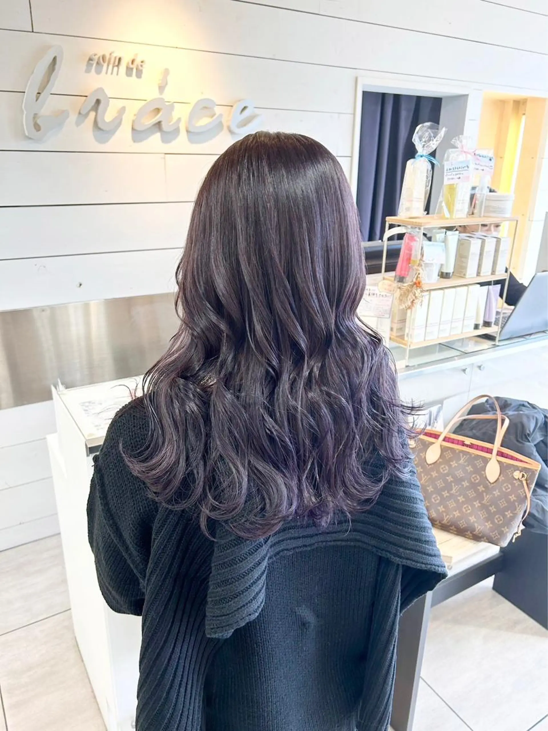 ロング アッシュ パープルカラー カット ヘアカラー 🫧艶髪カラー🫧 森本くるみのヘアスタイル