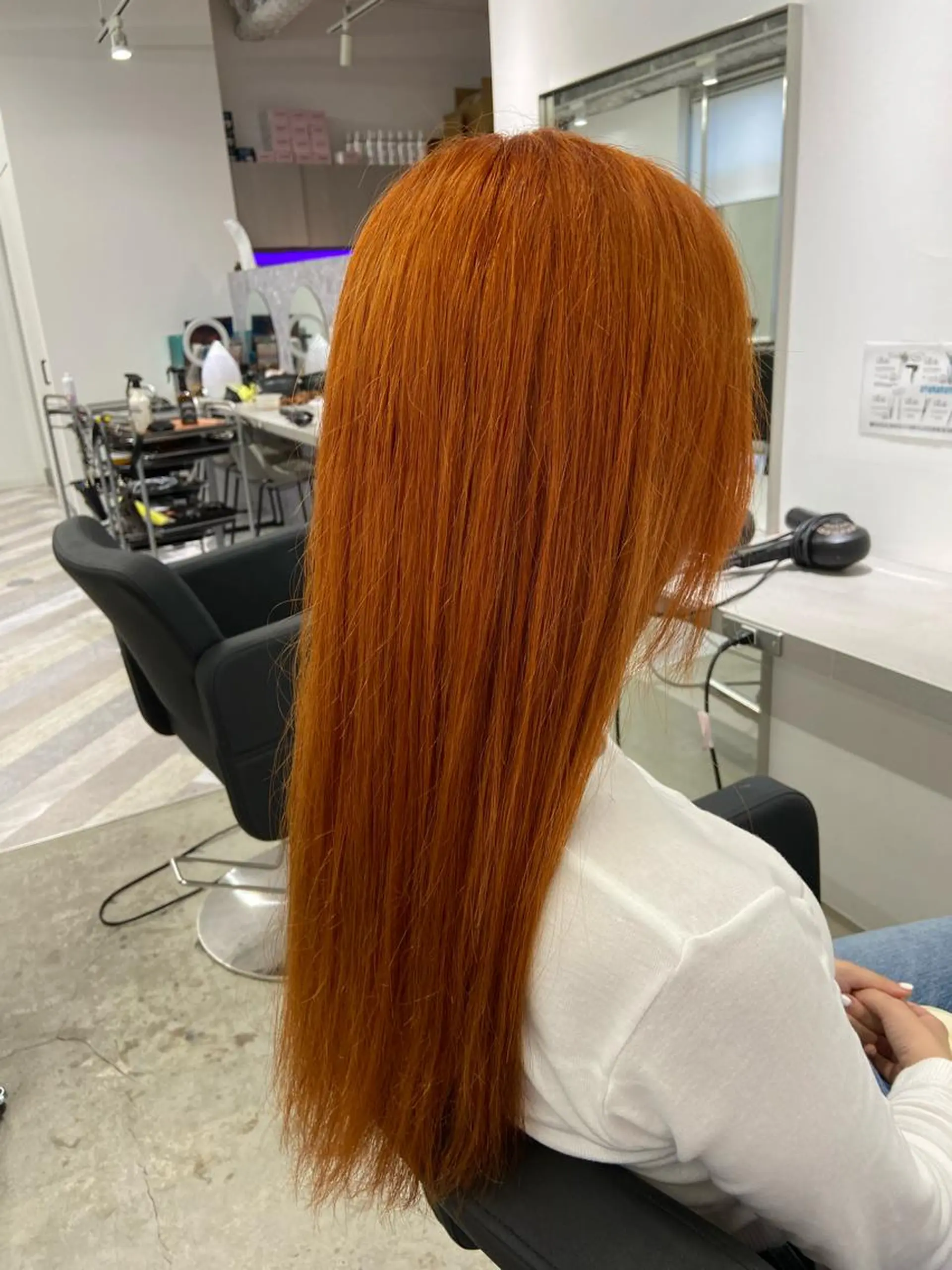 カラー ダブルカラー オレンジ カット ヘアカラー トリートメント EIGHT奥野 心太のヘアスタイル