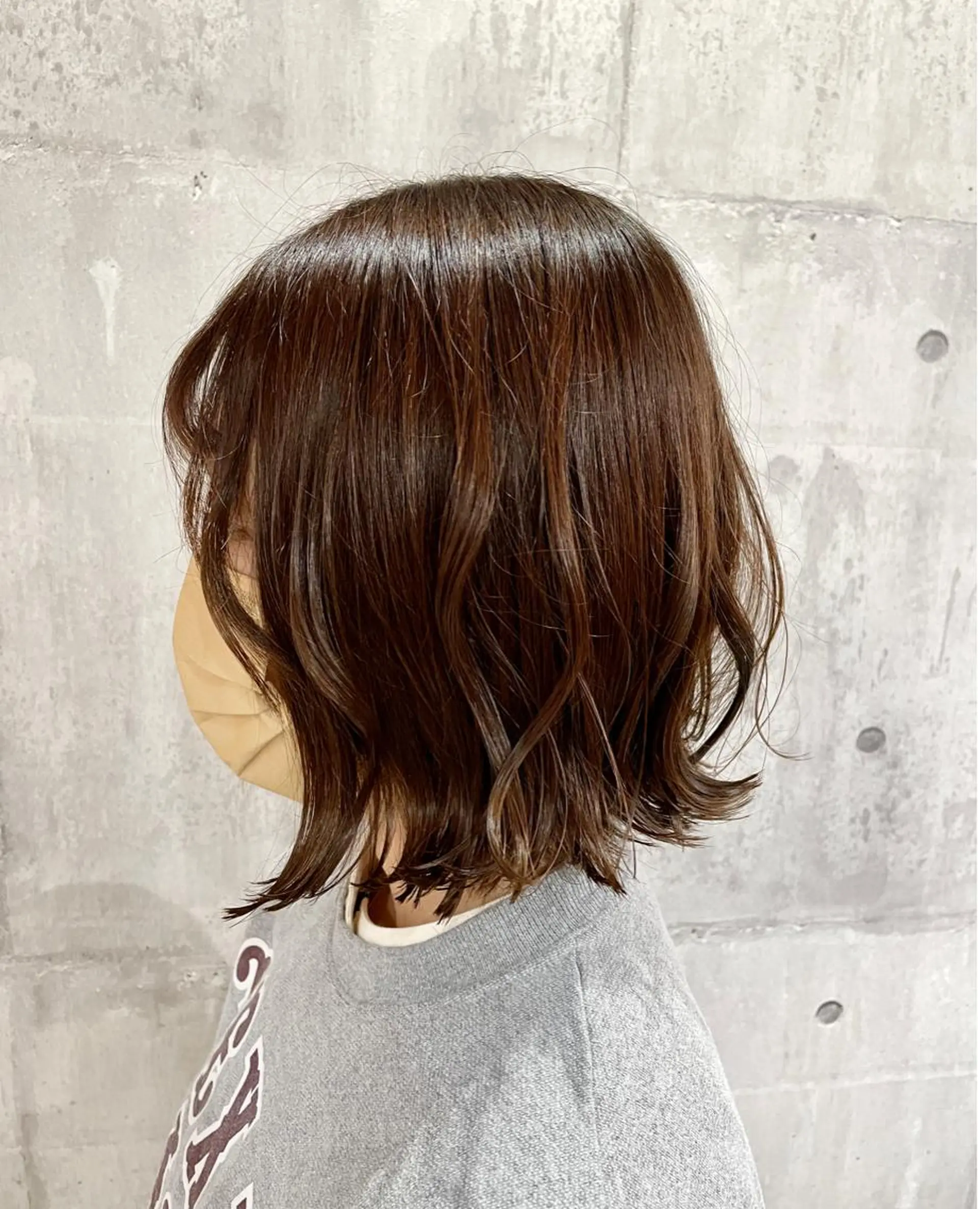 ミディアム カラー ミディアムパーマ ボブ 外ハネヘア レイヤー/韓国 ハイトーン興津史弥のヘアスタイル