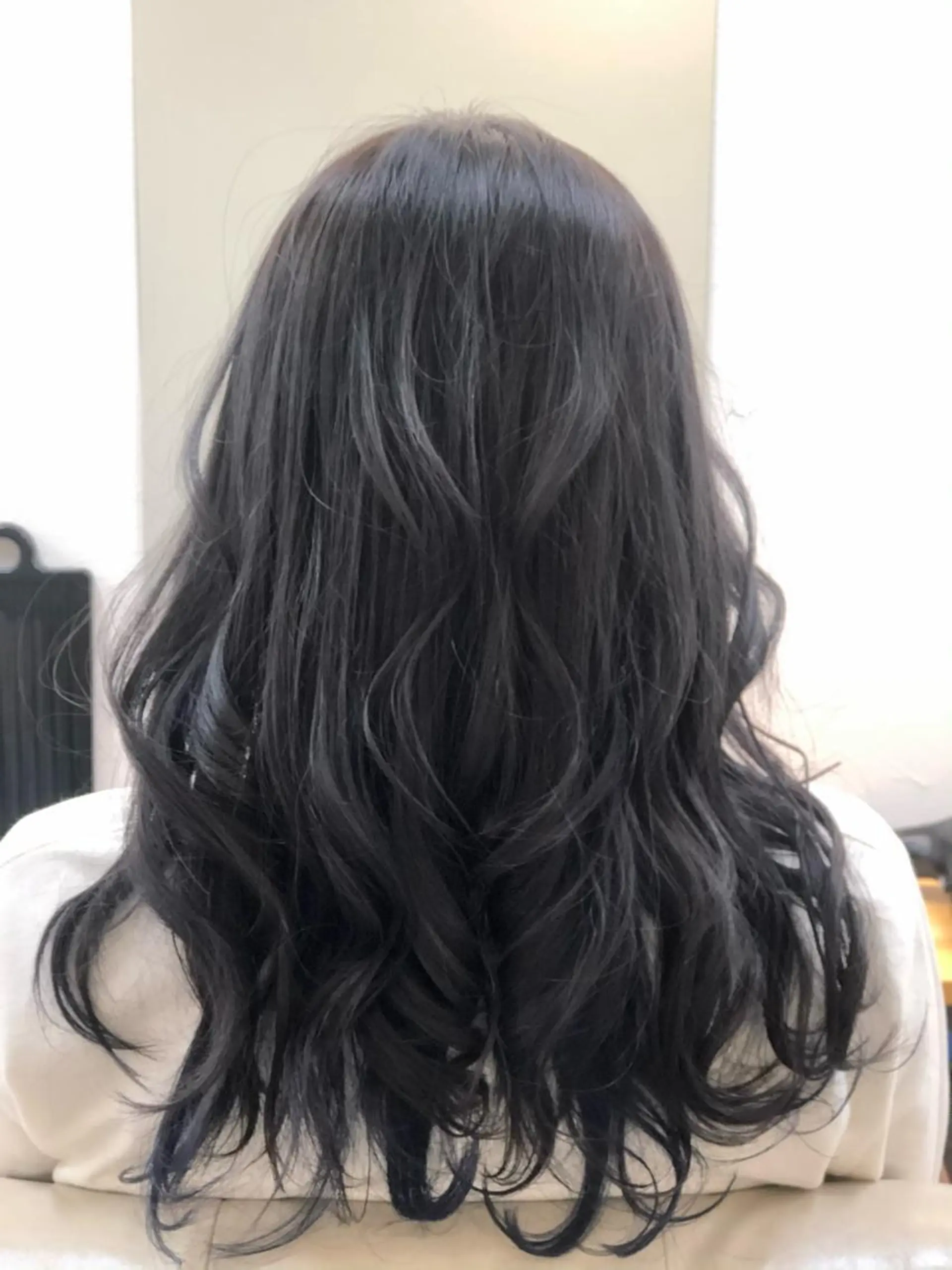 ロング カット ヘアカラー トリートメント H by Real meのヘアスタイル