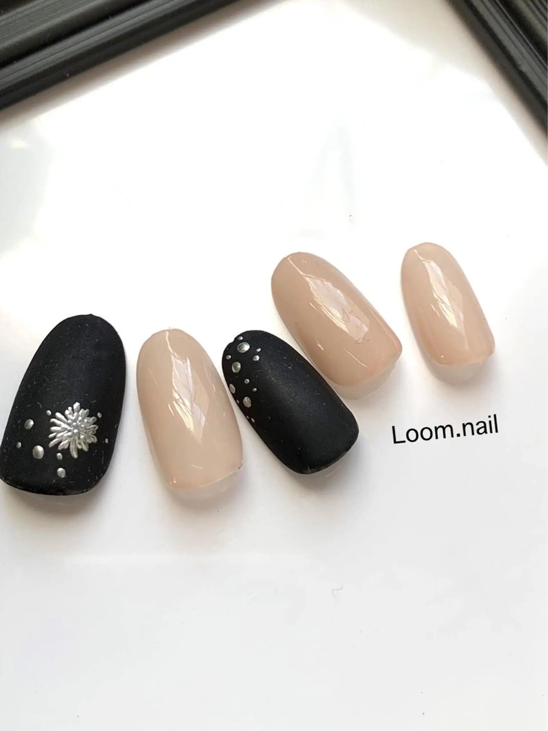 ネイル Loom所属・hrd manamiのネイルデザイン