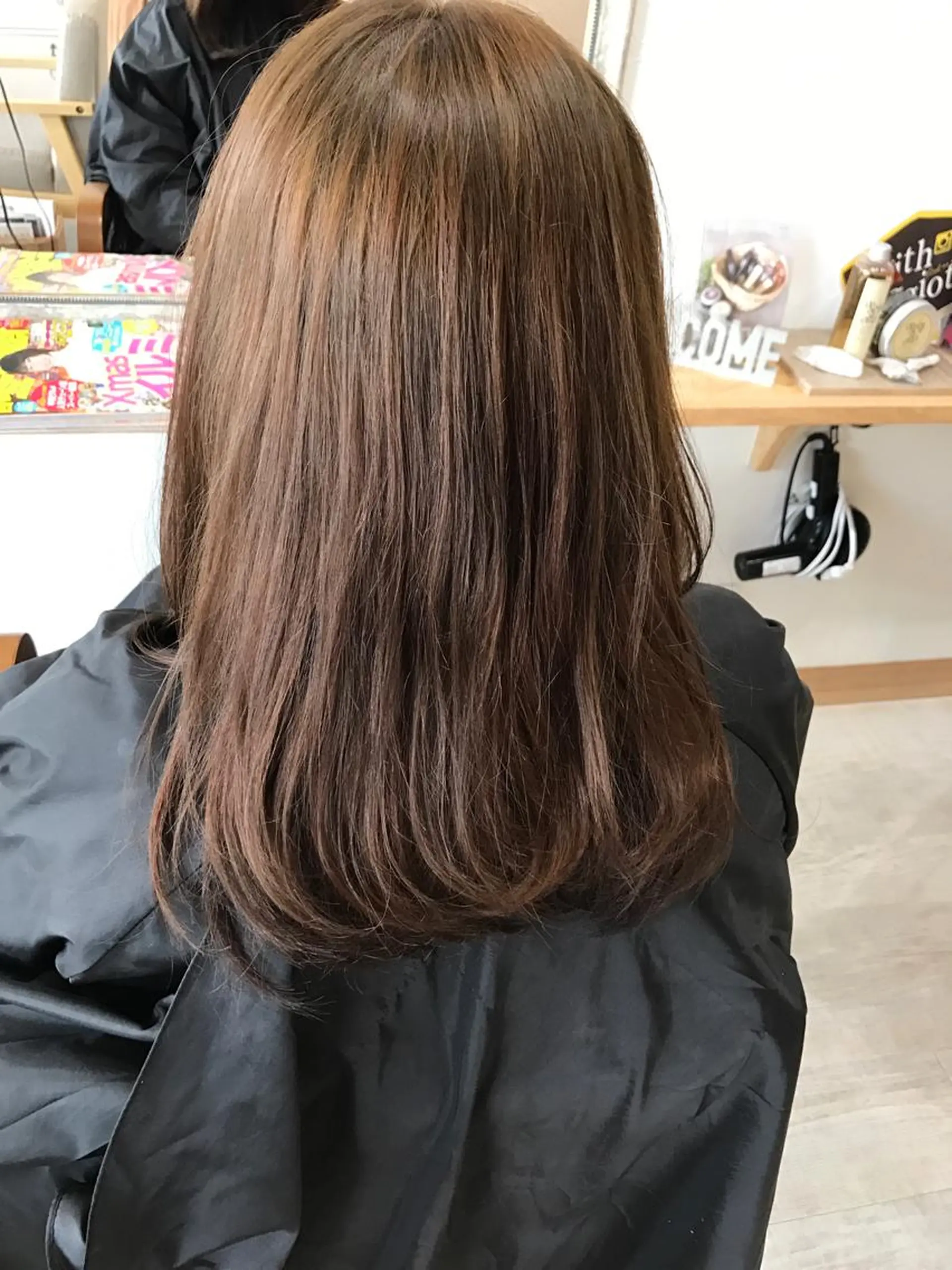 ミディアム カラー 🪽まつエク𖧷 ヘアー🩵Naomiのマツエク・マツパデザイン