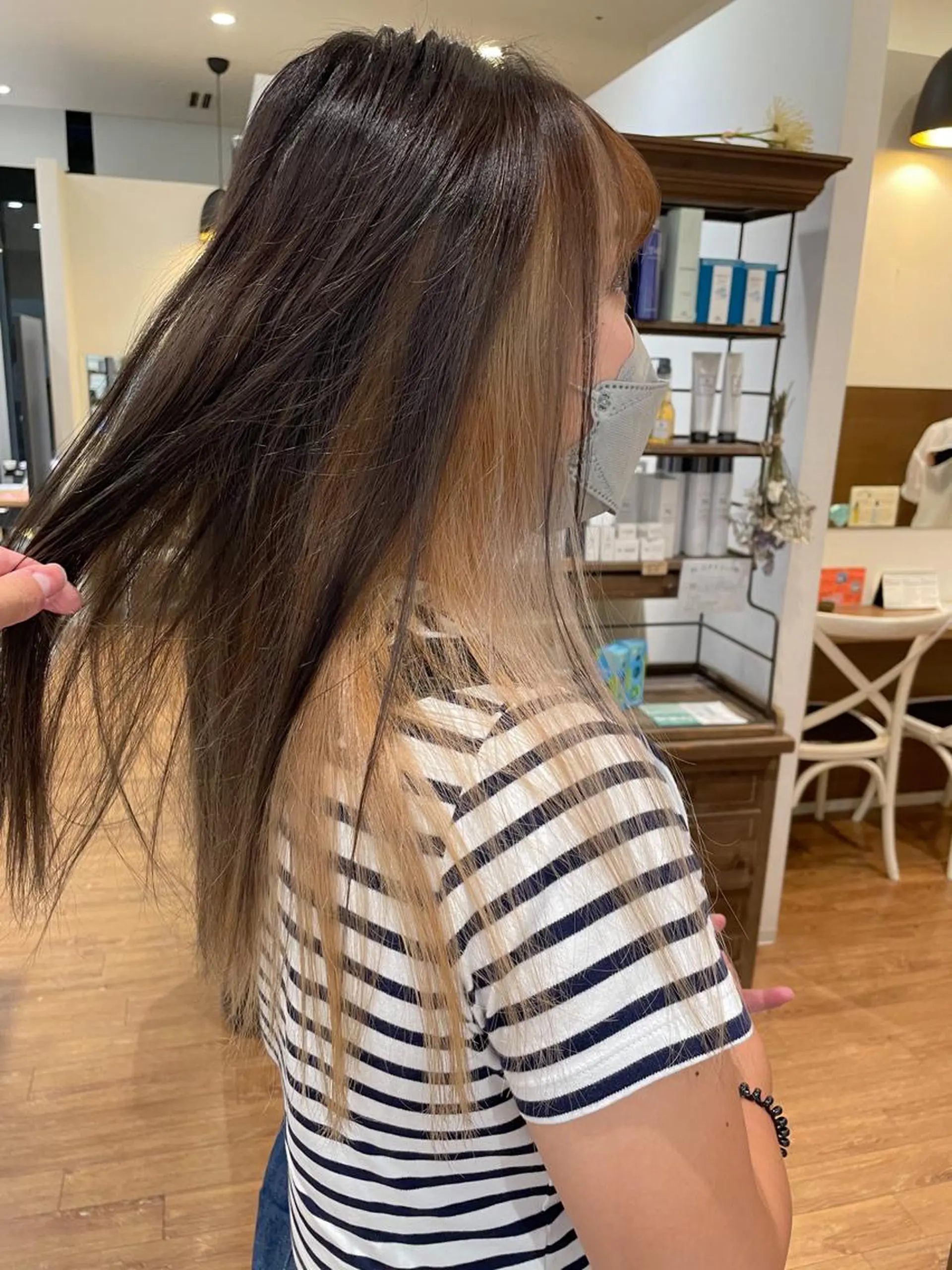 セミロング カラー ベージュカラー インナーカラー ホワイトベージュ ヘアカラー 髪質改善/ブリーチ 田代 龍我のヘアスタイル