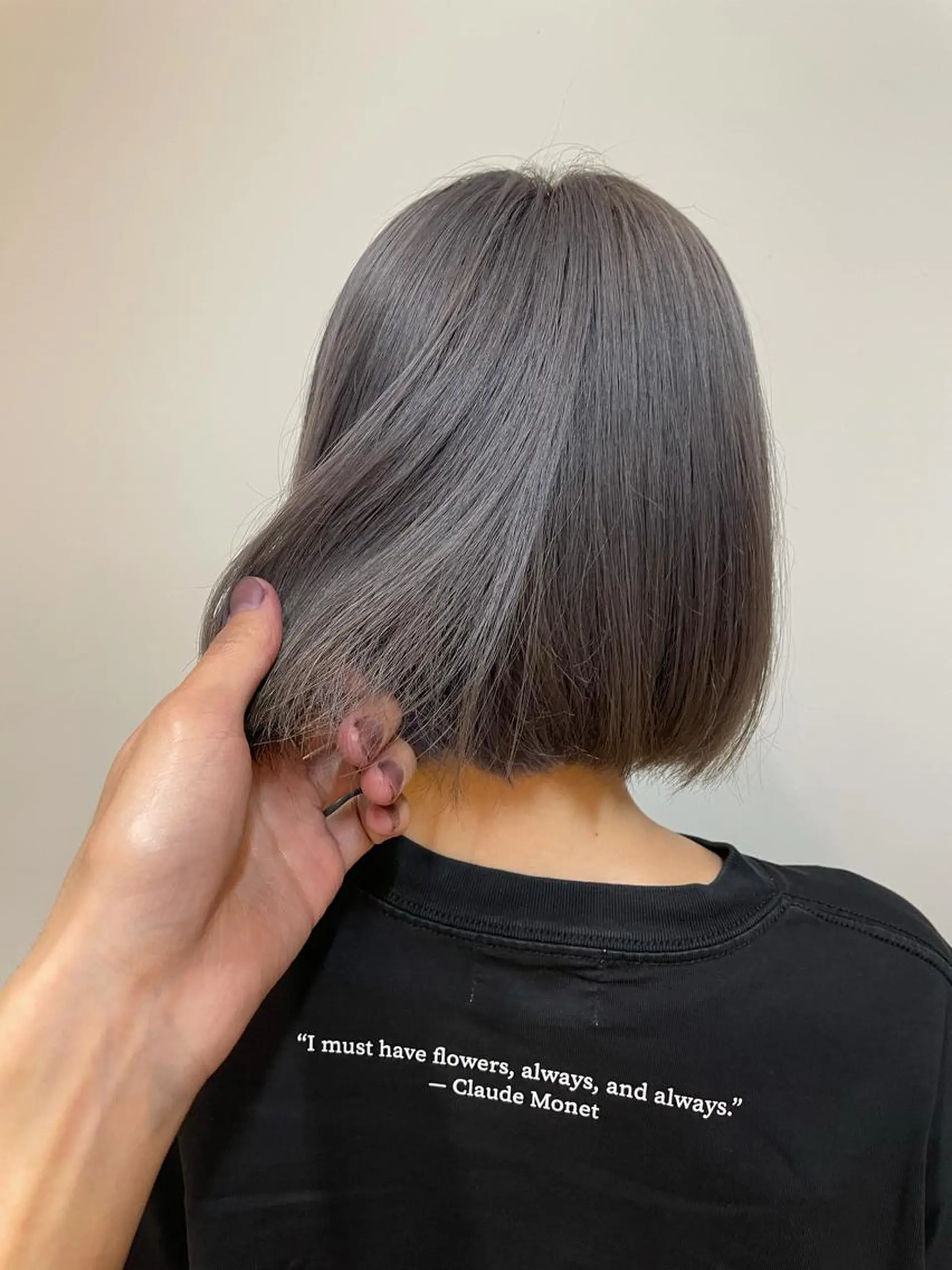 カラー アッシュ ブリーチ 関根 陽平のヘアスタイル