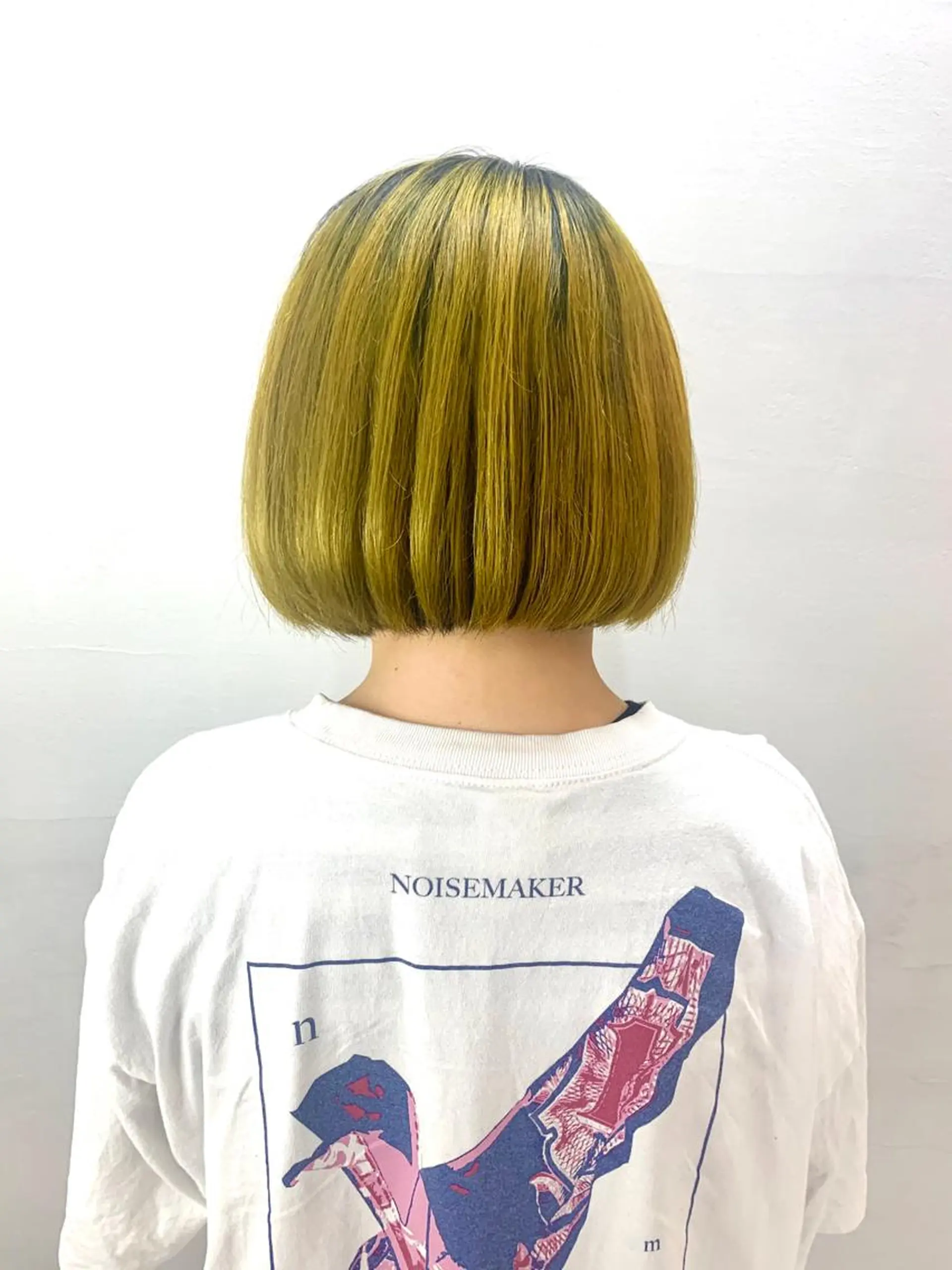 ショート カラー ハイトーンカラー イエローカラー ボブ 田中大星 /ボブ 縮毛矯正のヘアスタイル