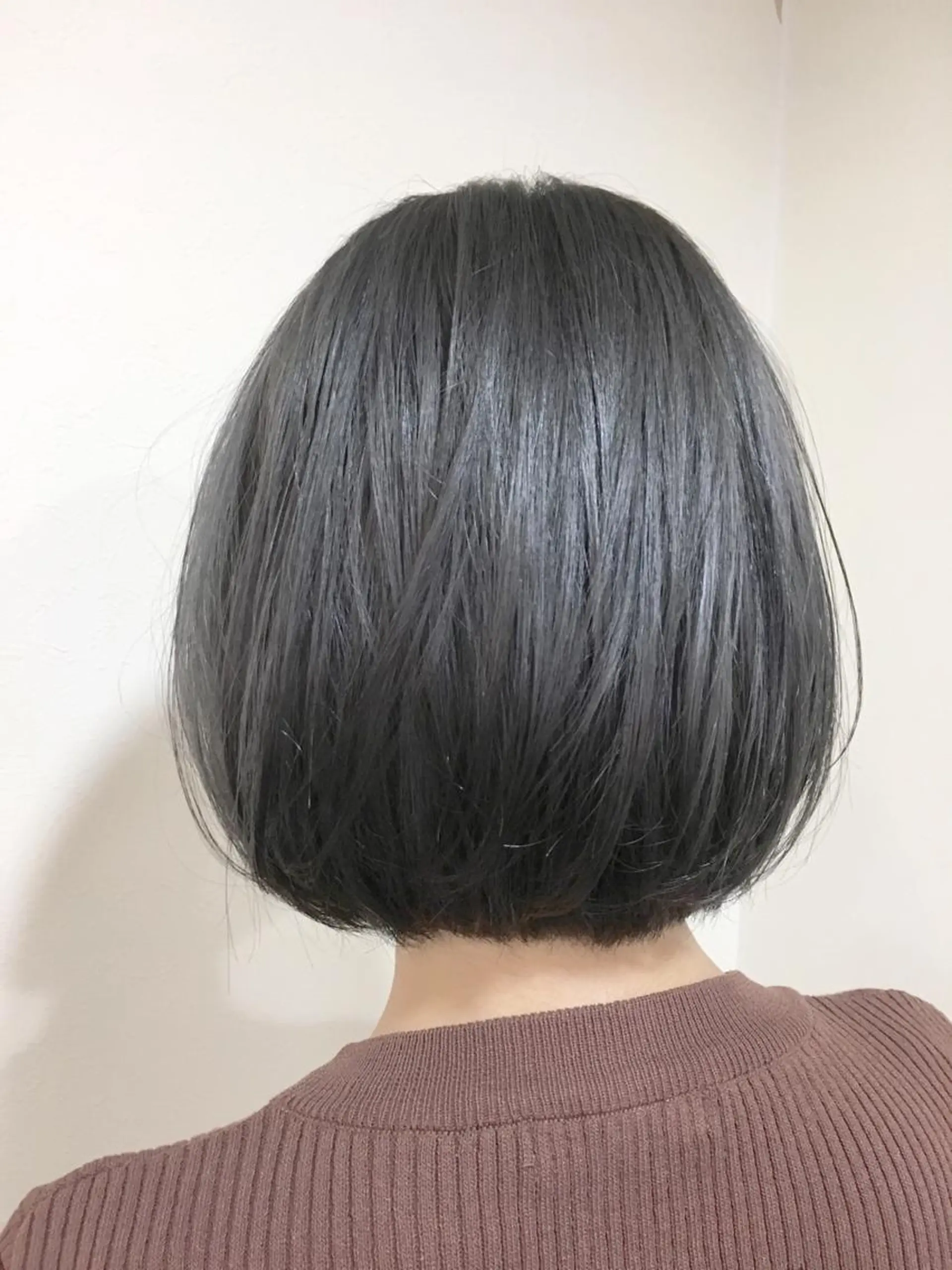 カラー 工藤 綾華のヘアスタイル