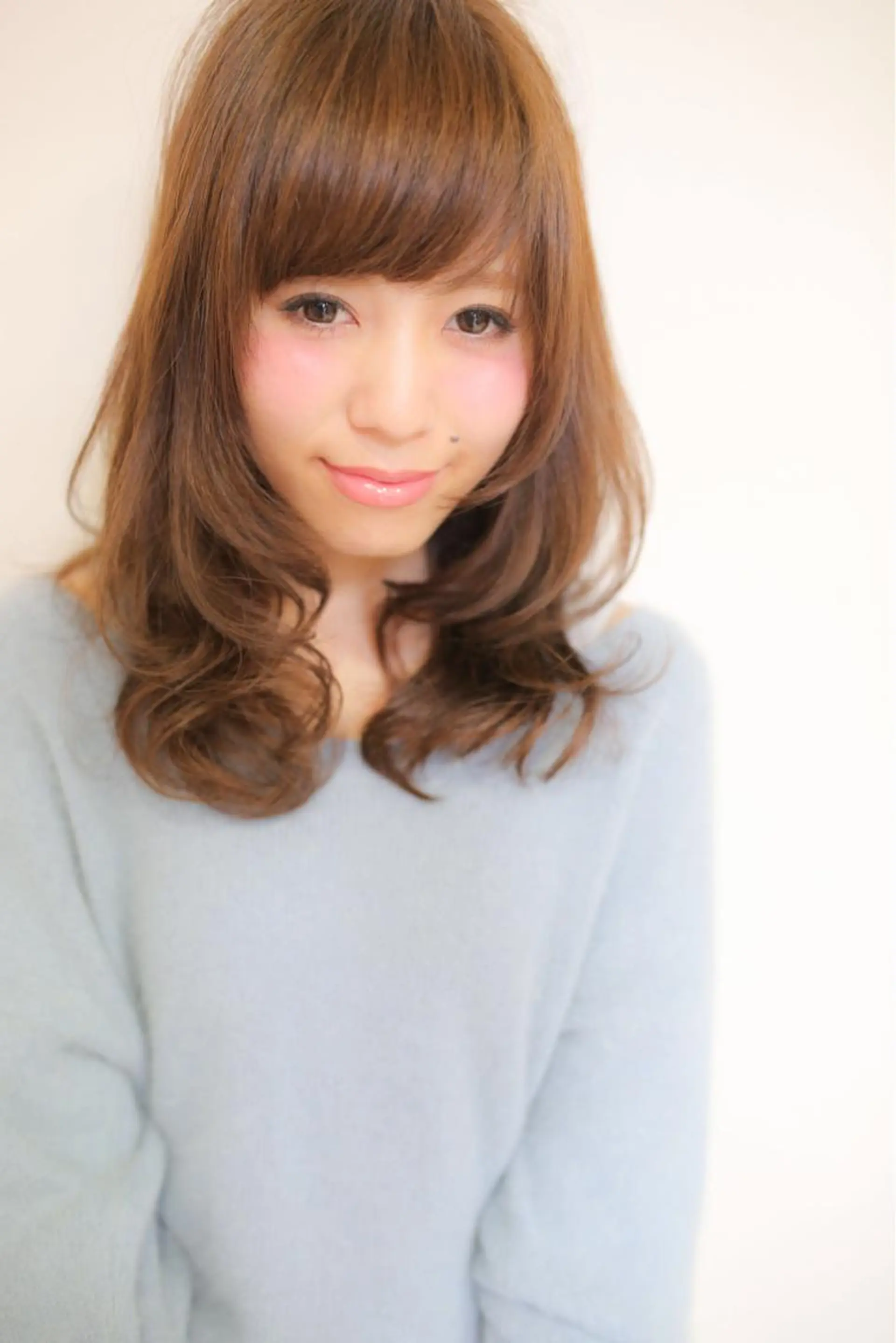 セミロング ロング ヘアーリゾートノーブル所属・長谷川 美怜のヘアスタイル